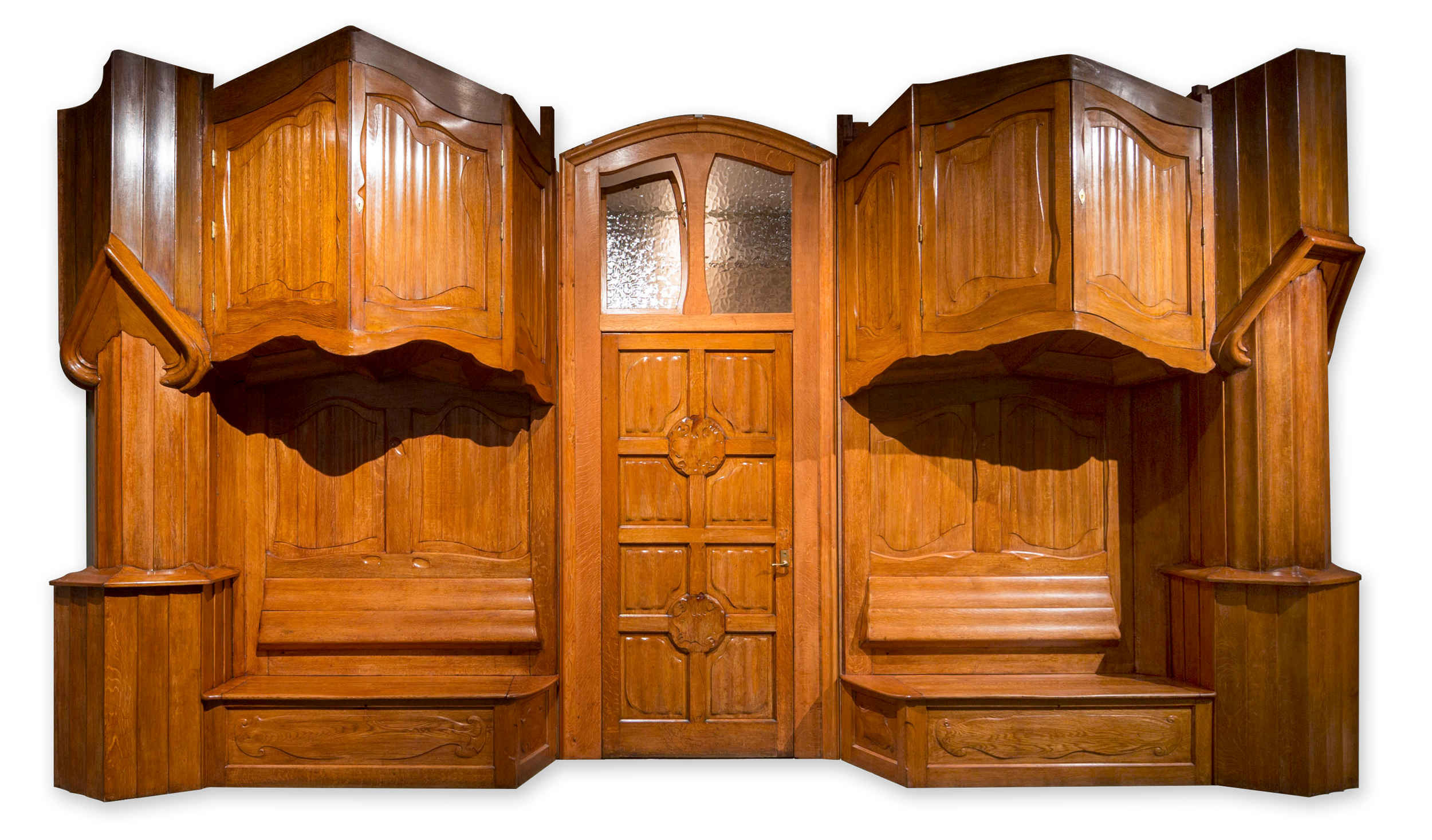 Mobiliari del distribuïdor de la Casa Milà