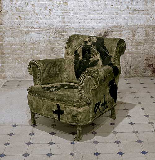 Antoni Tàpies. Butaca, 1987
