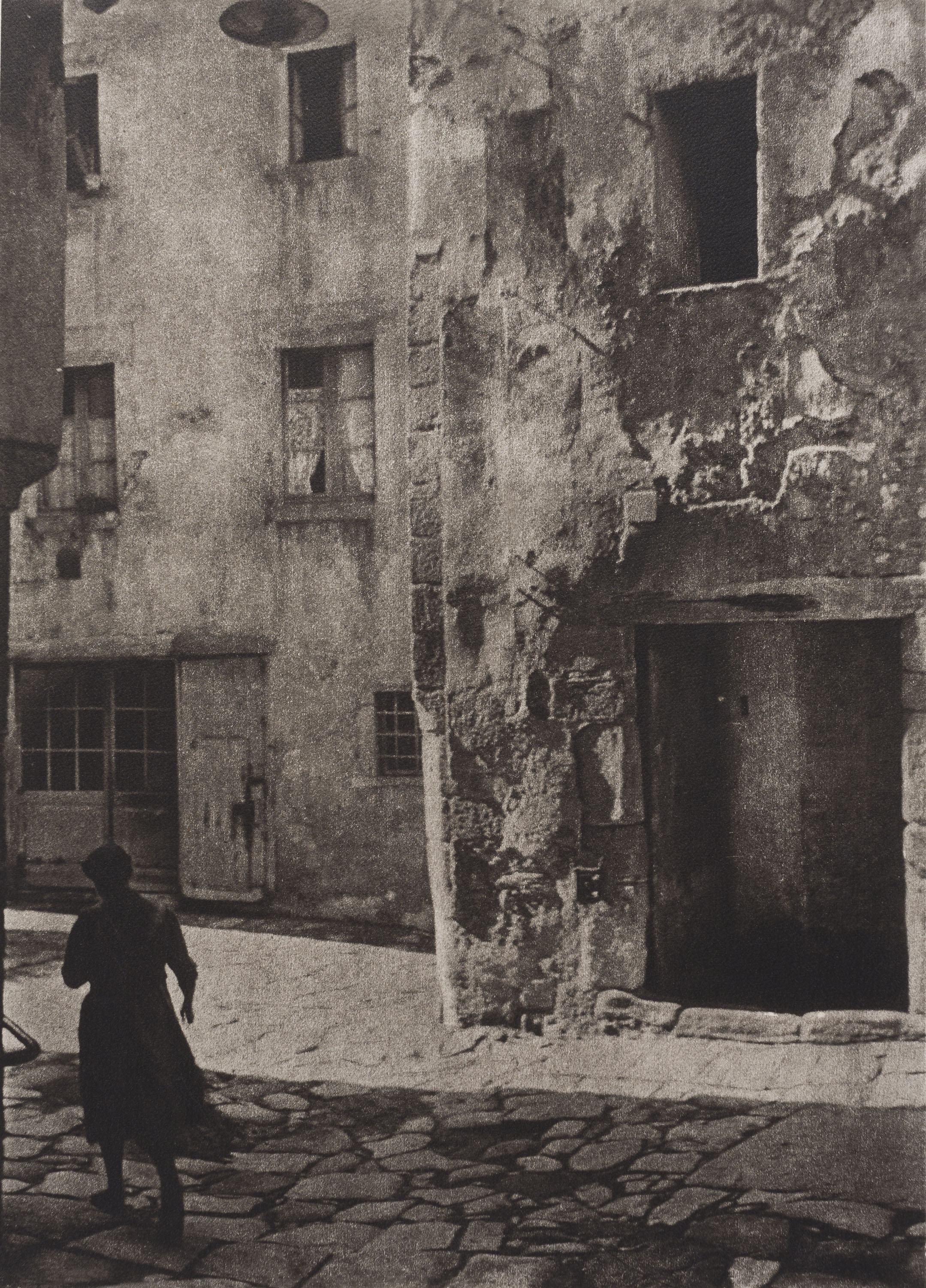 image for: Josep Maria Casals i Ariet - Carrer amb dona - Cap a 1930-1950