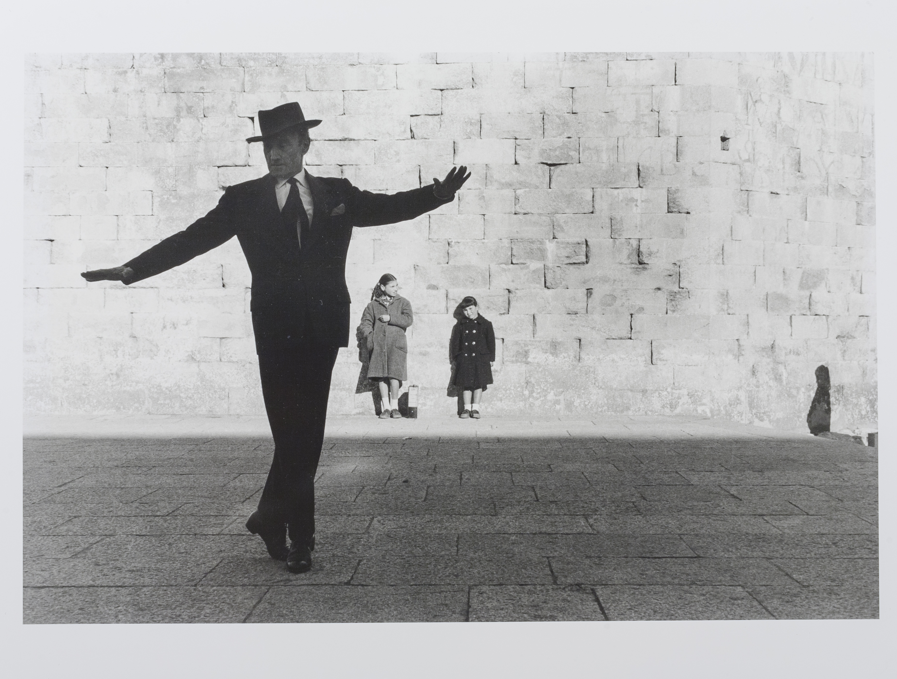 image for: Oriol Maspons - Vicente Escudero - 1958 (tiratge posterior)