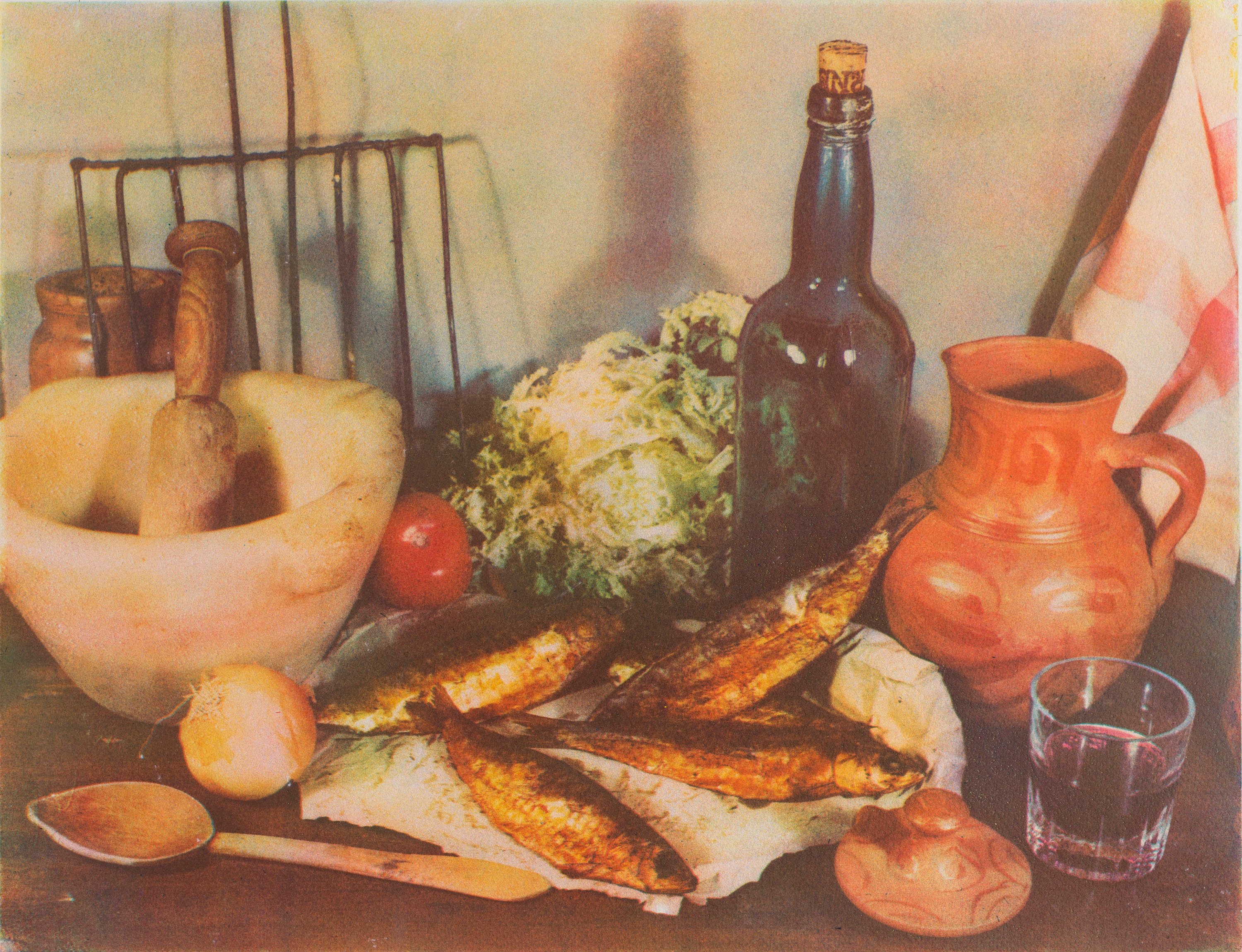 image for: Josep Maria Casals i Ariet - Natura morta amb graella, morter, ampolla de vi i peixos - No datat