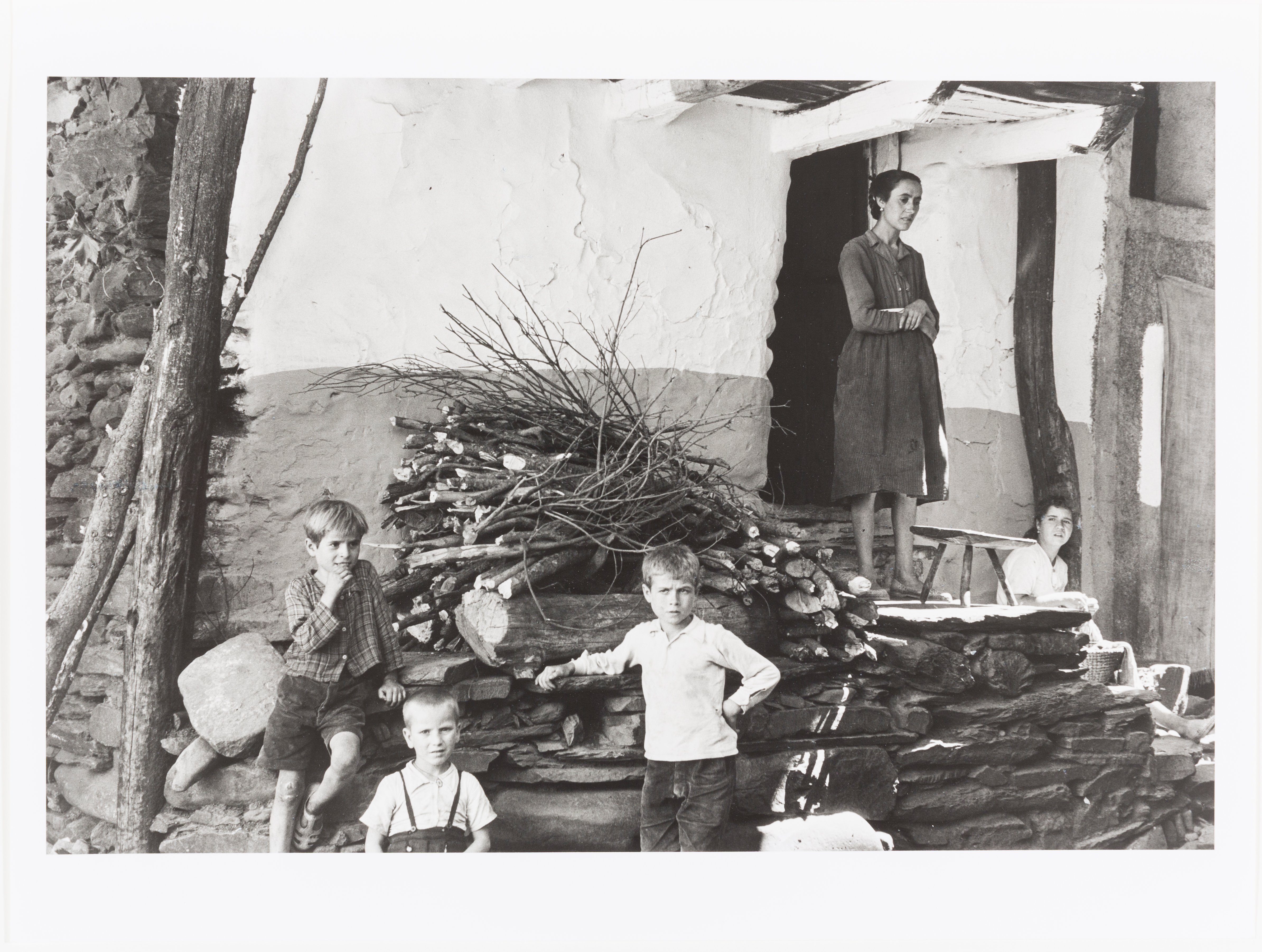 image for: Oriol Maspons - Fotografia per al llibre «Caminando por Las Hurdes», d'Antonio Ferres i Armando López Salinas - 1960 (tiratge posterior)