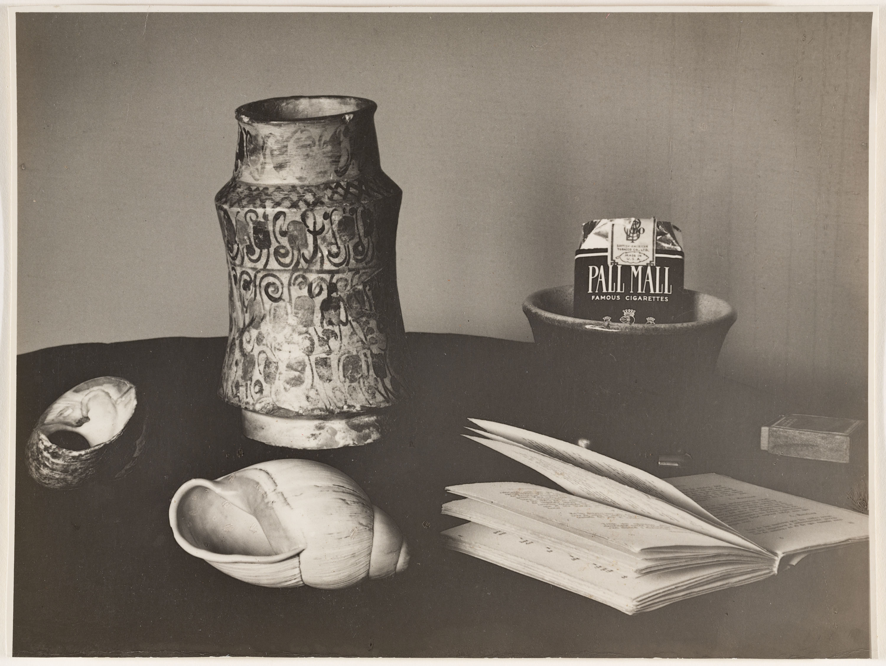 image for: Otho Lloyd - Natura morta - Cap a 1944-1950