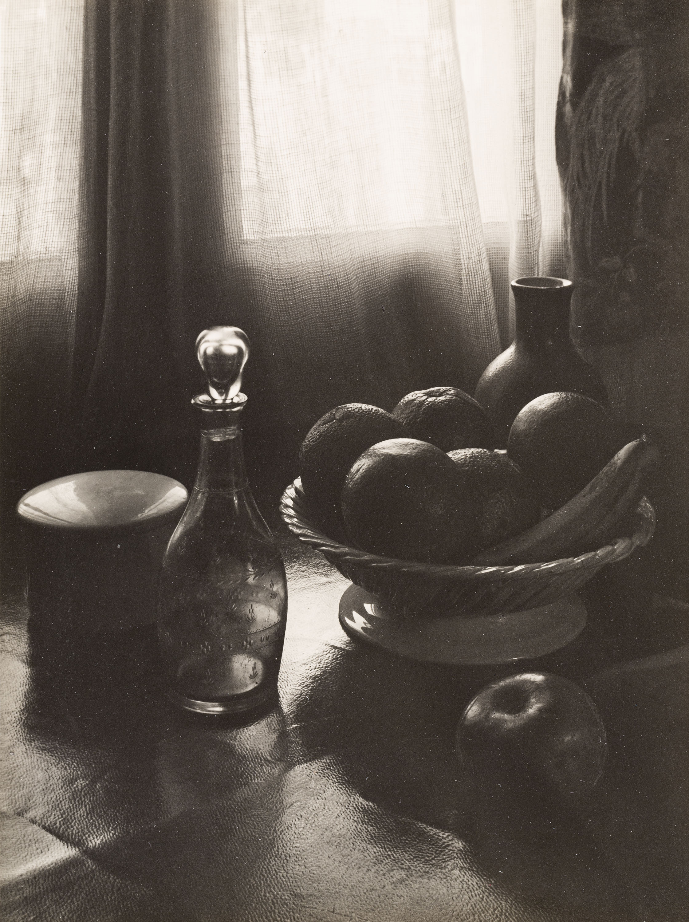 image for: Otho Lloyd - Natura morta - Cap a 1945