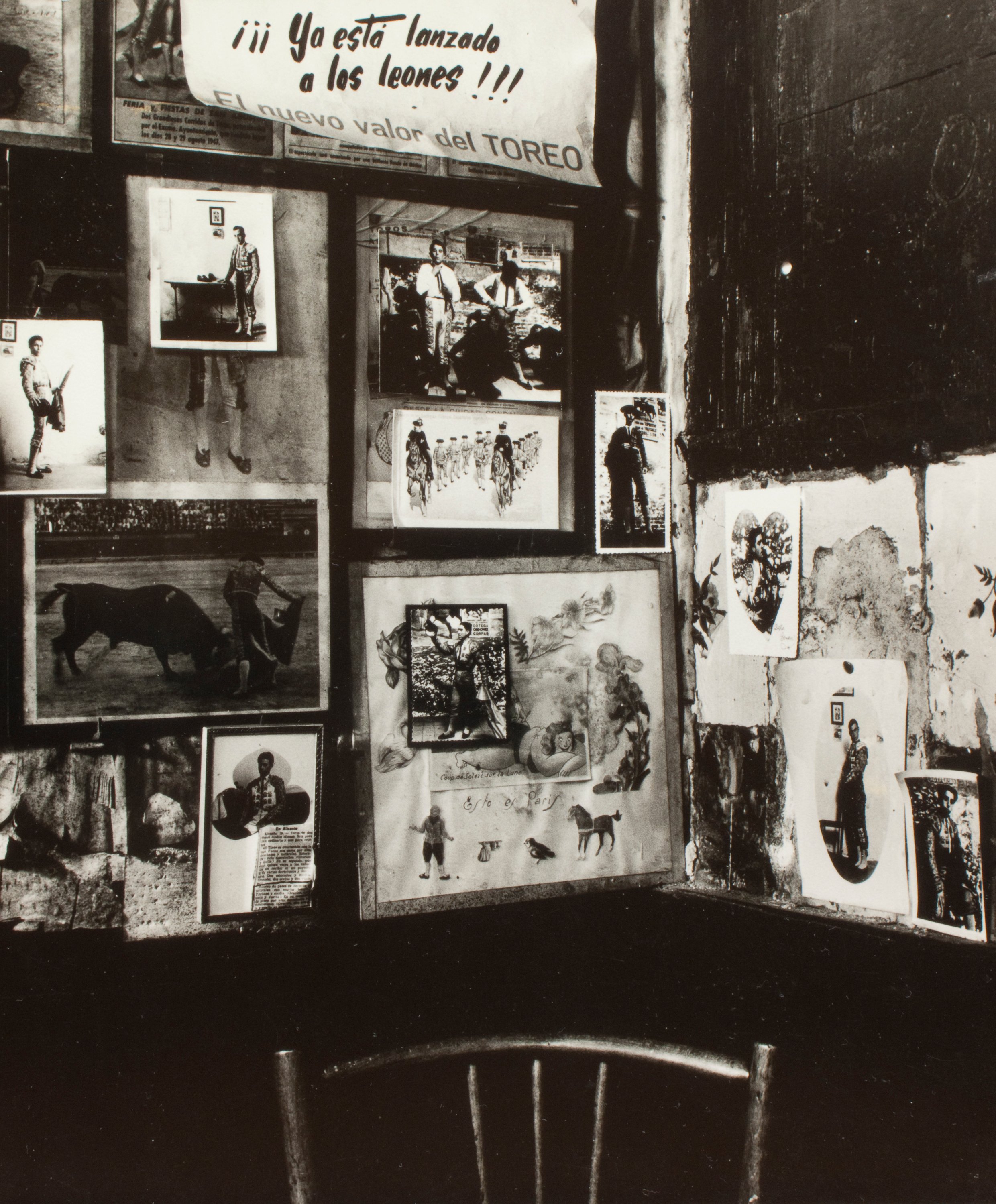 Oriol Maspons - Fotografia per al llibre «Toreo de salón. Farsa con acompañamiento de clamor y murga», de Camilo José Cela - Cap a 1958-1962 image for: Oriol Maspons - Fotografia per al llibre «Toreo de salón. Farsa con acompañamiento de clamor y murga», de Camilo José Cela - Cap a 1958-1962