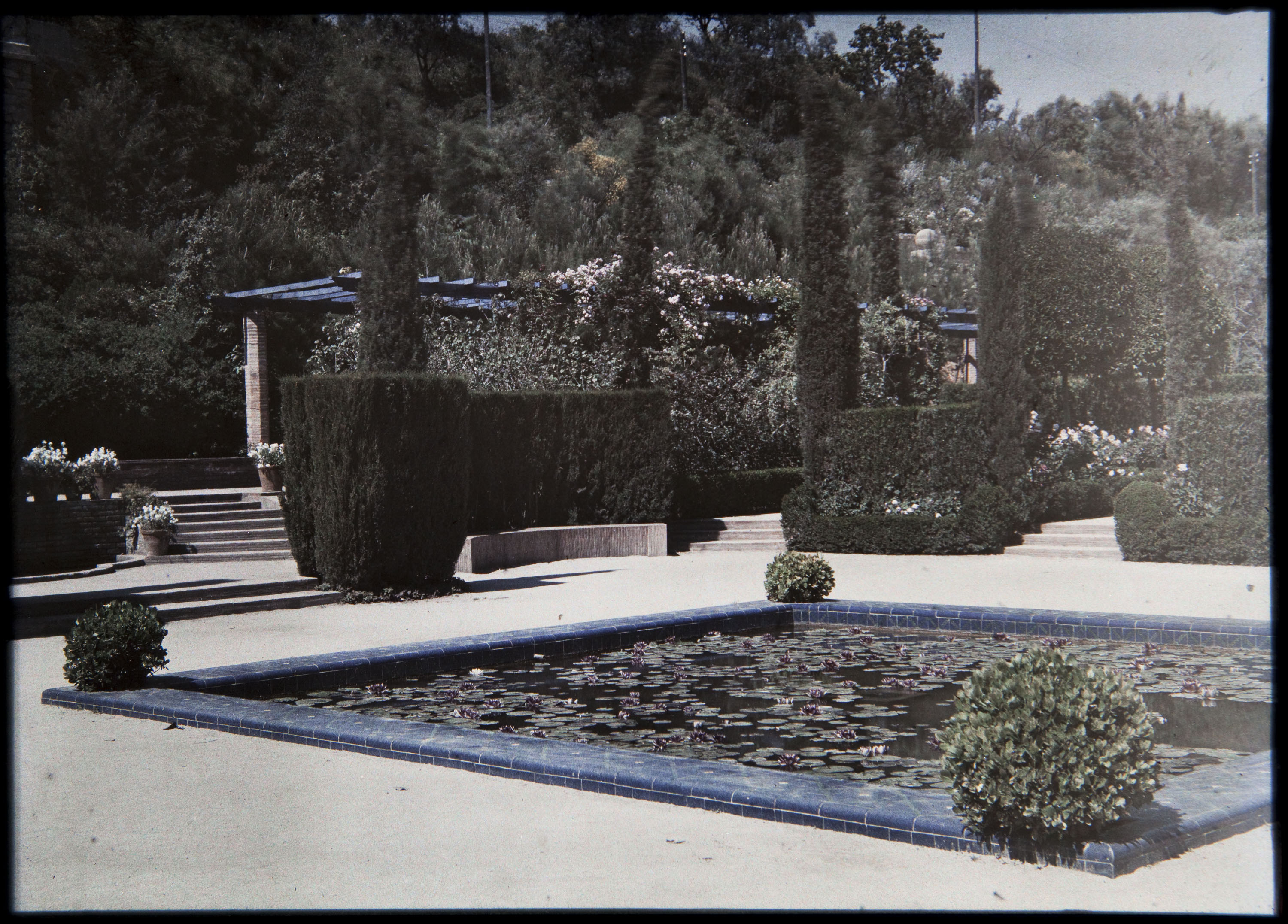 image for: Francesc Carrera Bou - Estany del pavelló Benavent a Montjuïc (Barcelona) - Cap a 1926