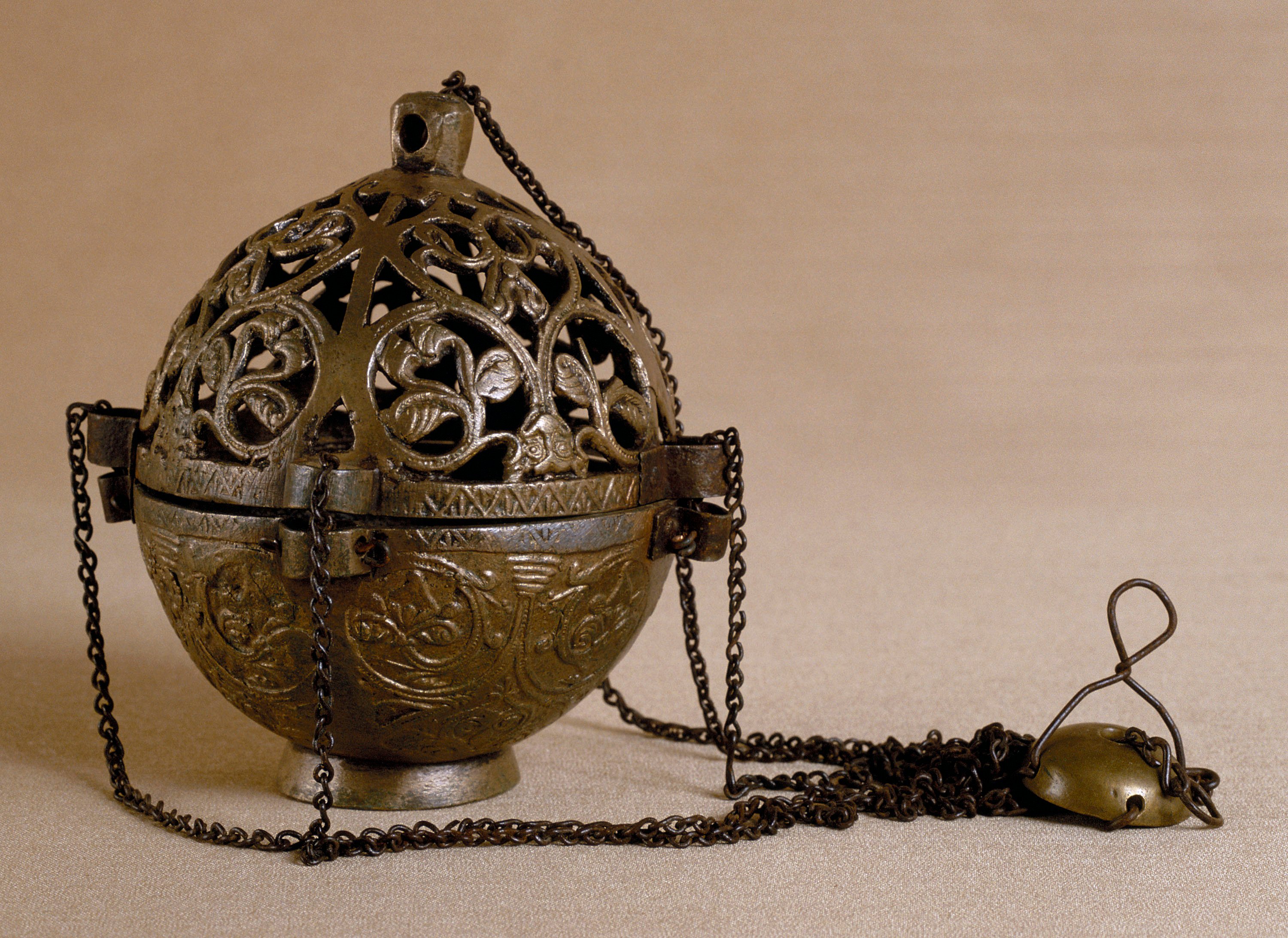image for: Anònim - Encenser - Finals del segle XII