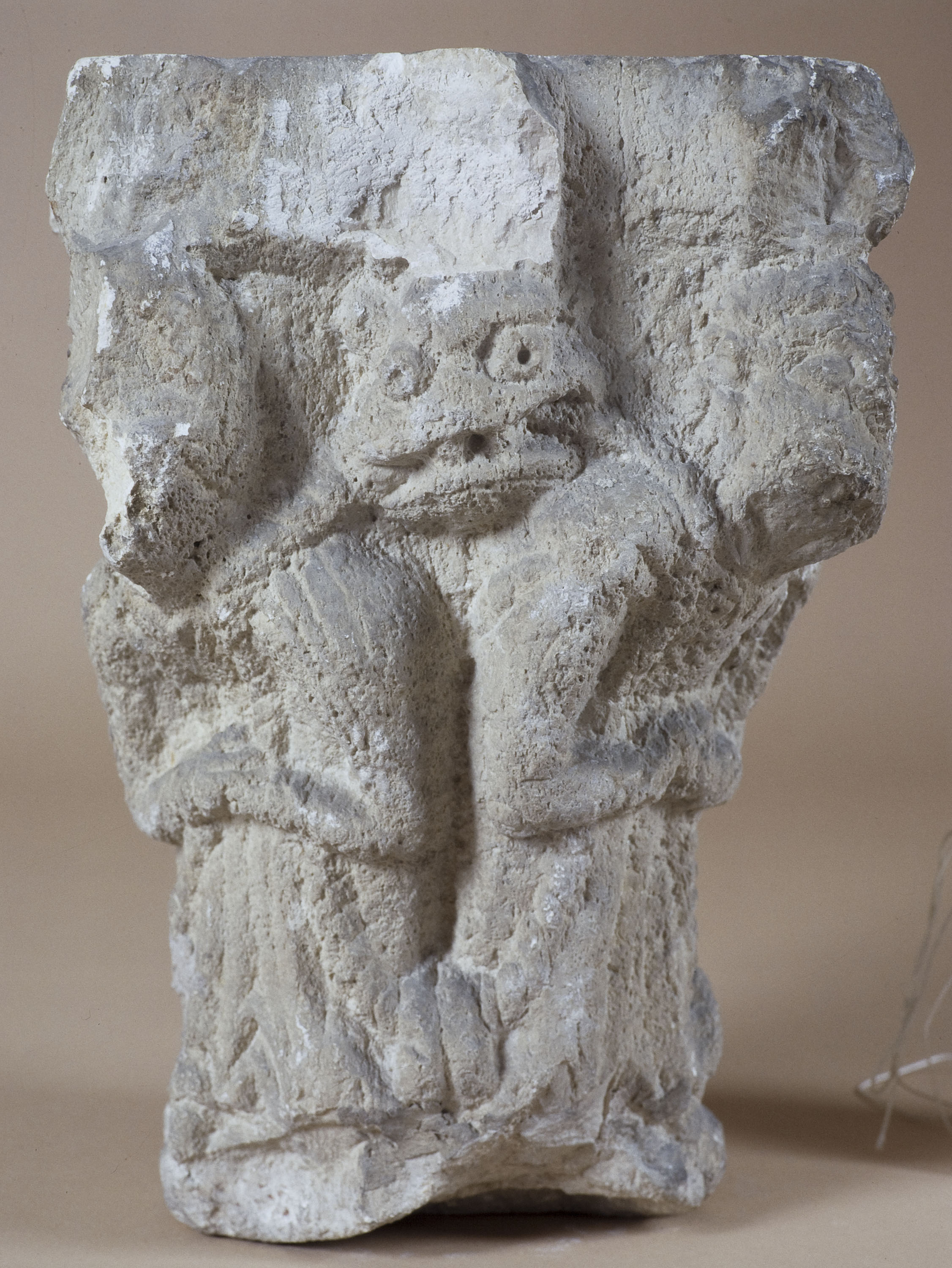 image for: Anònim - Capitell de Sant Pere de Besalú - Cap a 1200 [1]