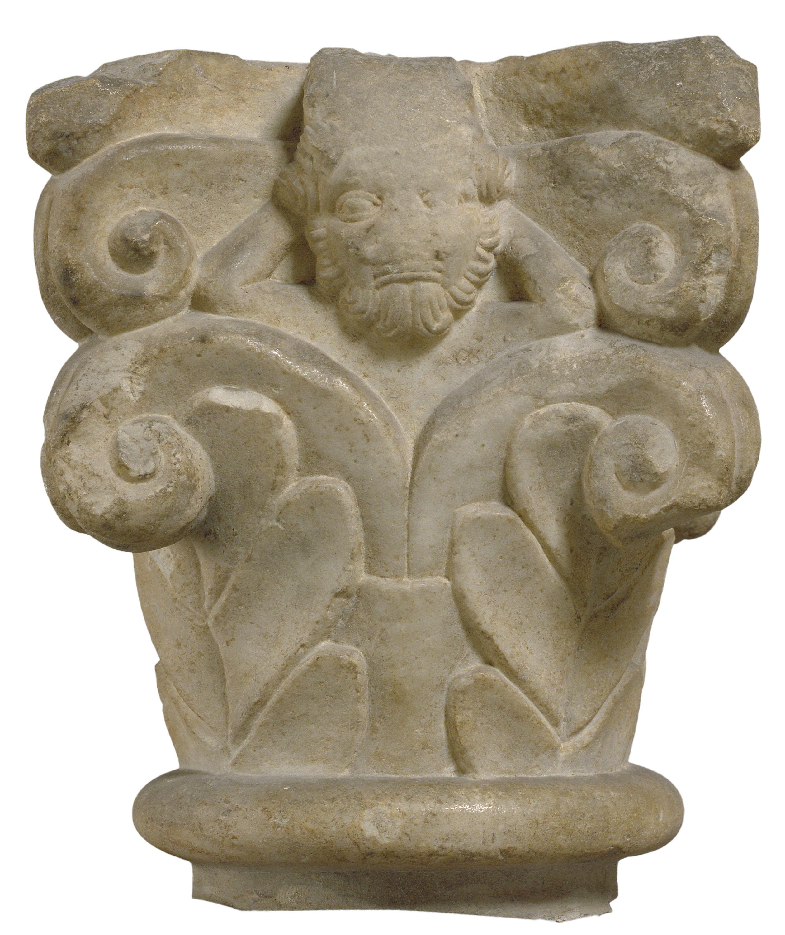 image for: Anònim - Capitell amb decoració vegetal i figuració - Segona meitat del segle XII
