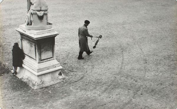 Oriol Maspons - París - Cap a 1955-1956 image for: Oriol Maspons - París - Cap a 1955-1956