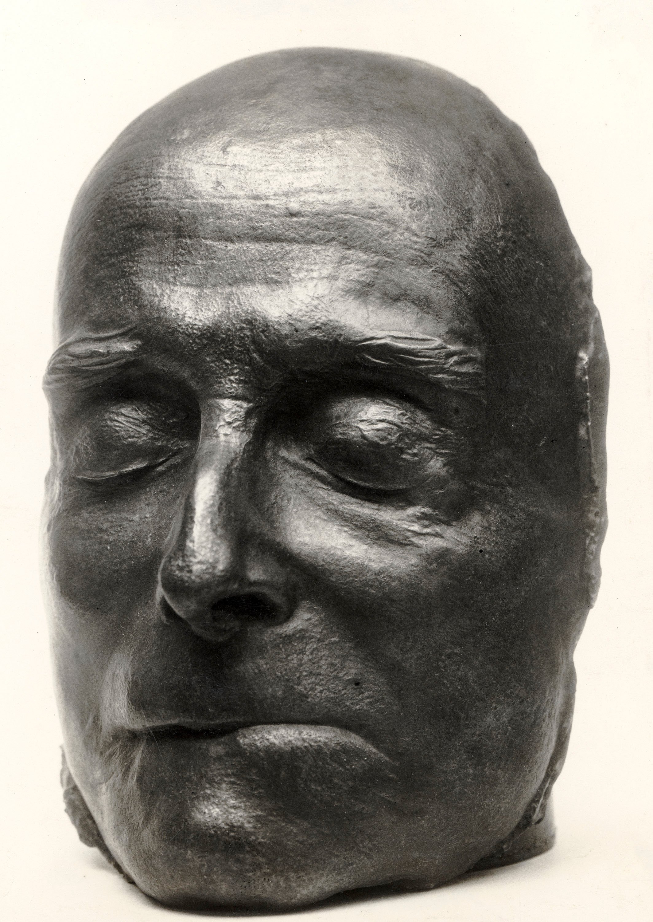 image for: Martí Llauradó - Mascareta de l'escultor Manolo Hugué - 1945