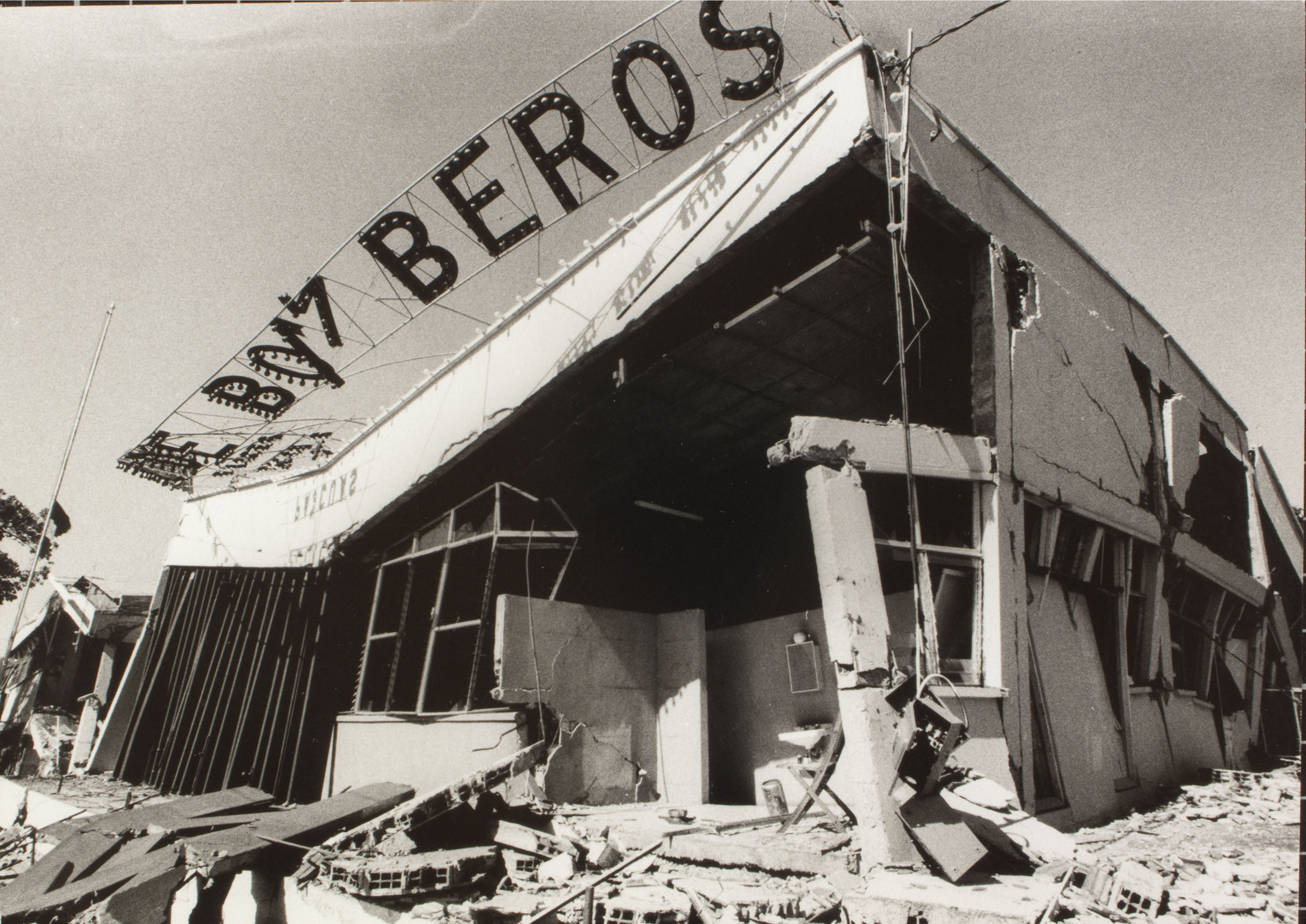 image for: Oriol Maspons - Terratrèmol de Managua (Nicaragua) - 1972