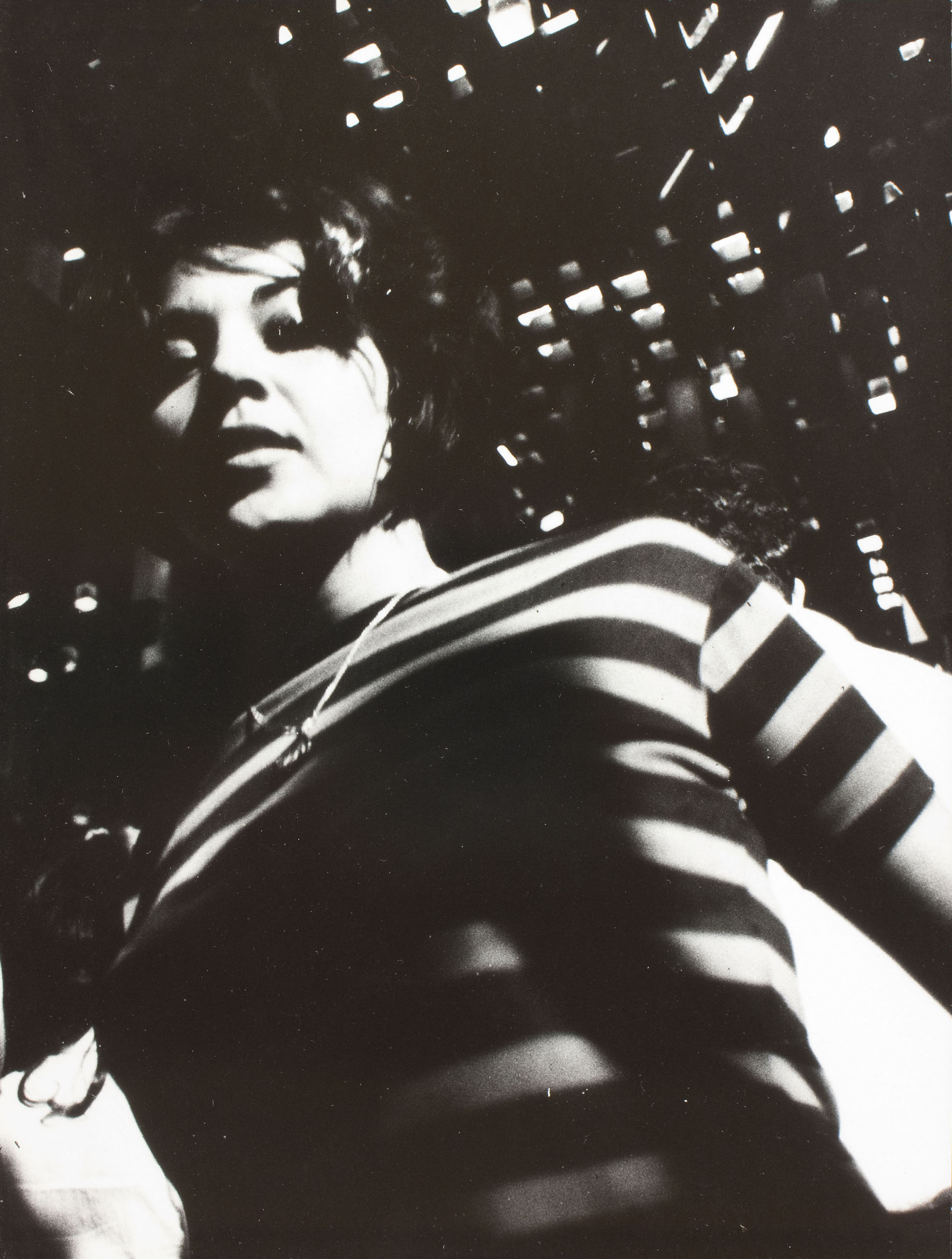 Oriol Maspons - Sense títol (Discoteca Tiffany's, foto fixa per a la pel·lícula «Lejos de los árboles», Platja d'Aro) - Cap a 1970 image for: Oriol Maspons - Sense títol (Discoteca Tiffany's, foto fixa per a la pel·lícula «Lejos de los árboles», Platja d'Aro) - Cap a 1970