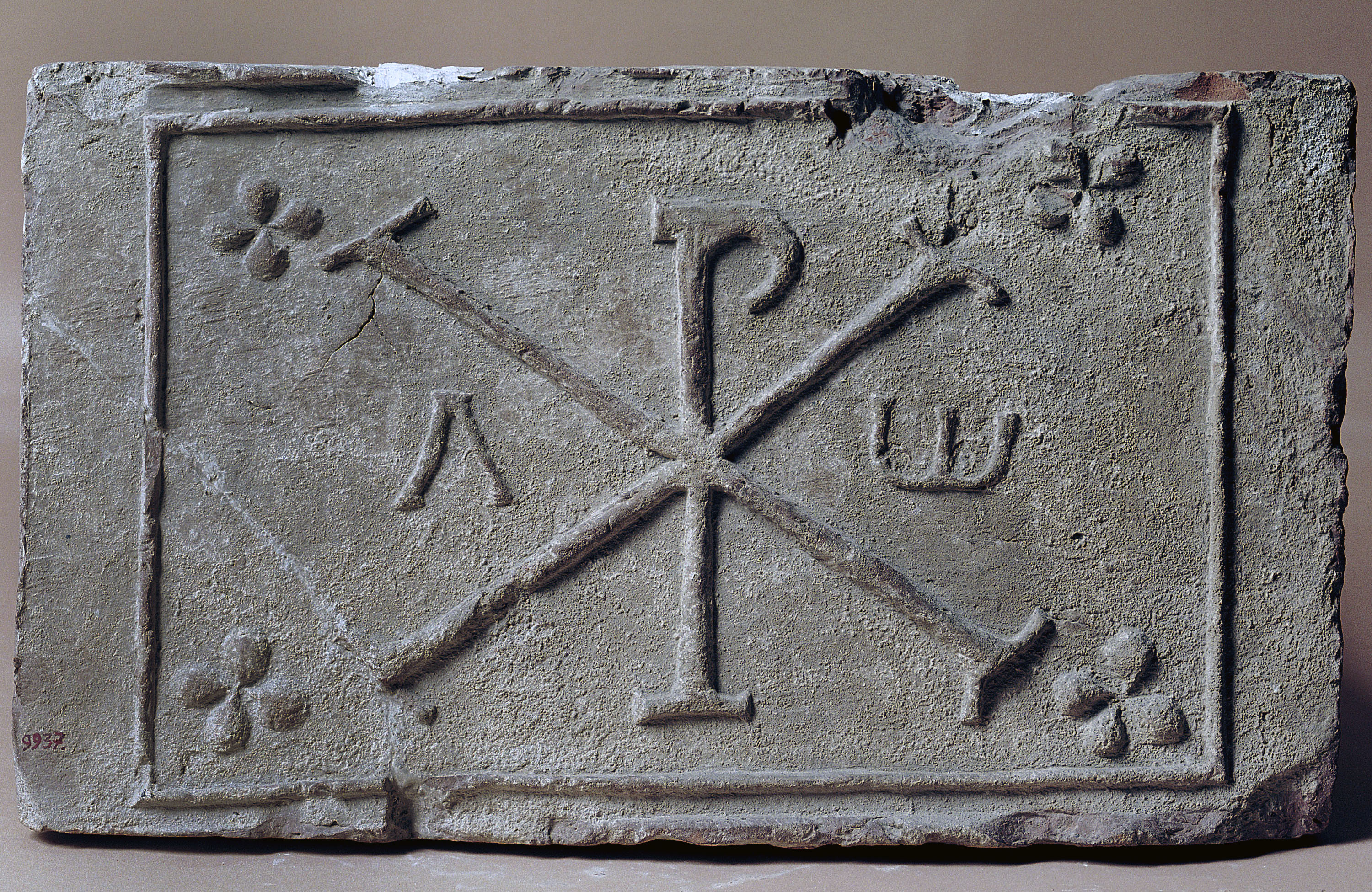 image for: Anònim - Placa amb crismó - Segles IV-V
