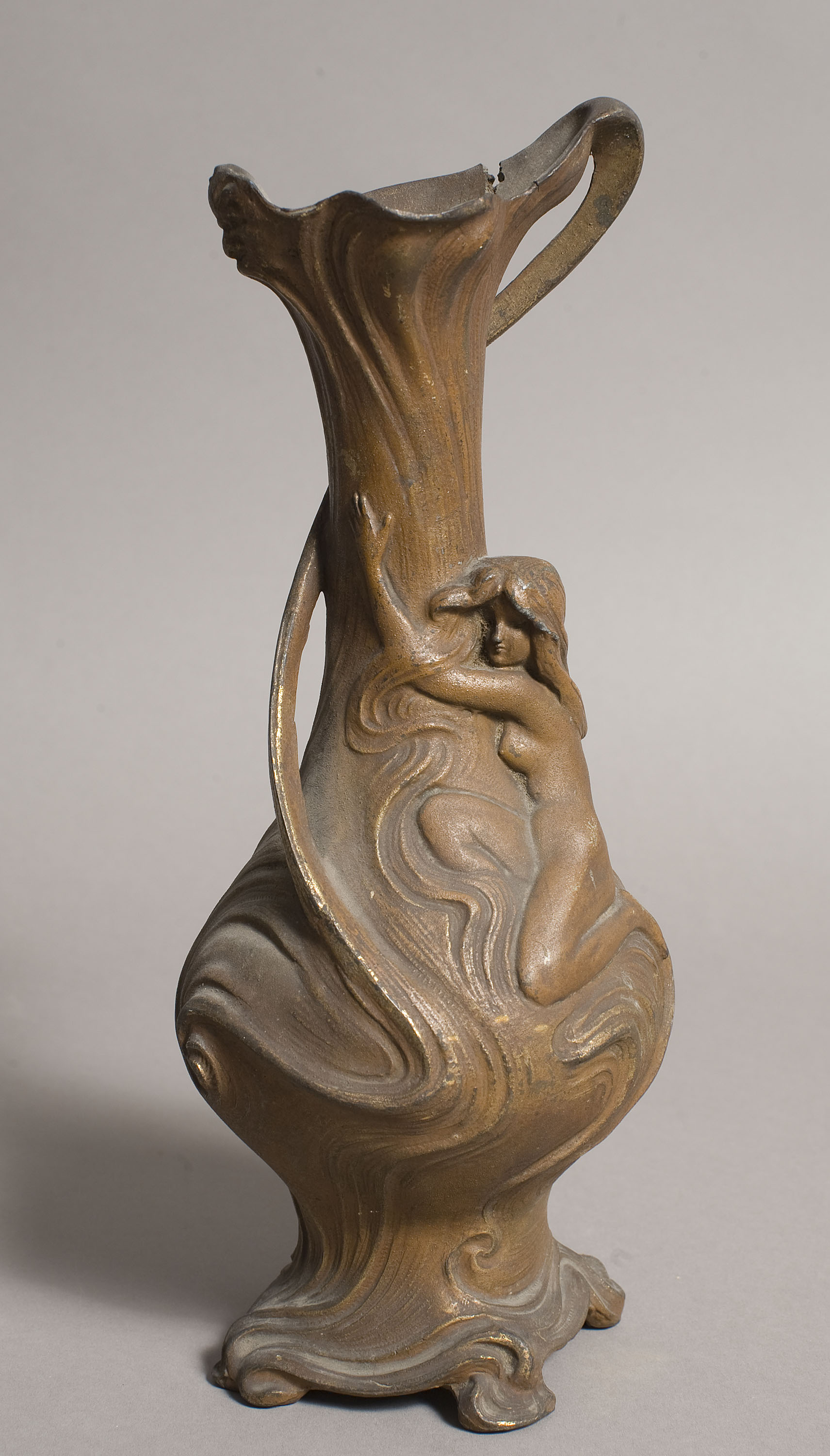image for: Anònim - Gerro decorat amb figura femenina - Cap a 1900