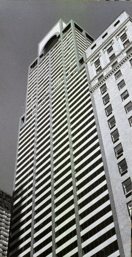 image for: Carles Fontserè - Plafó D. Façana de l'Equitable Center - Cap a 1986
