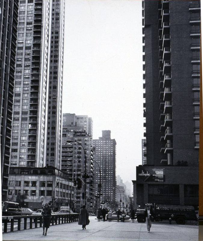 image for: Carles Fontserè - Plafó 125. 1900-84: l'habitatge. Edificis d'apartaments - 1955-1968