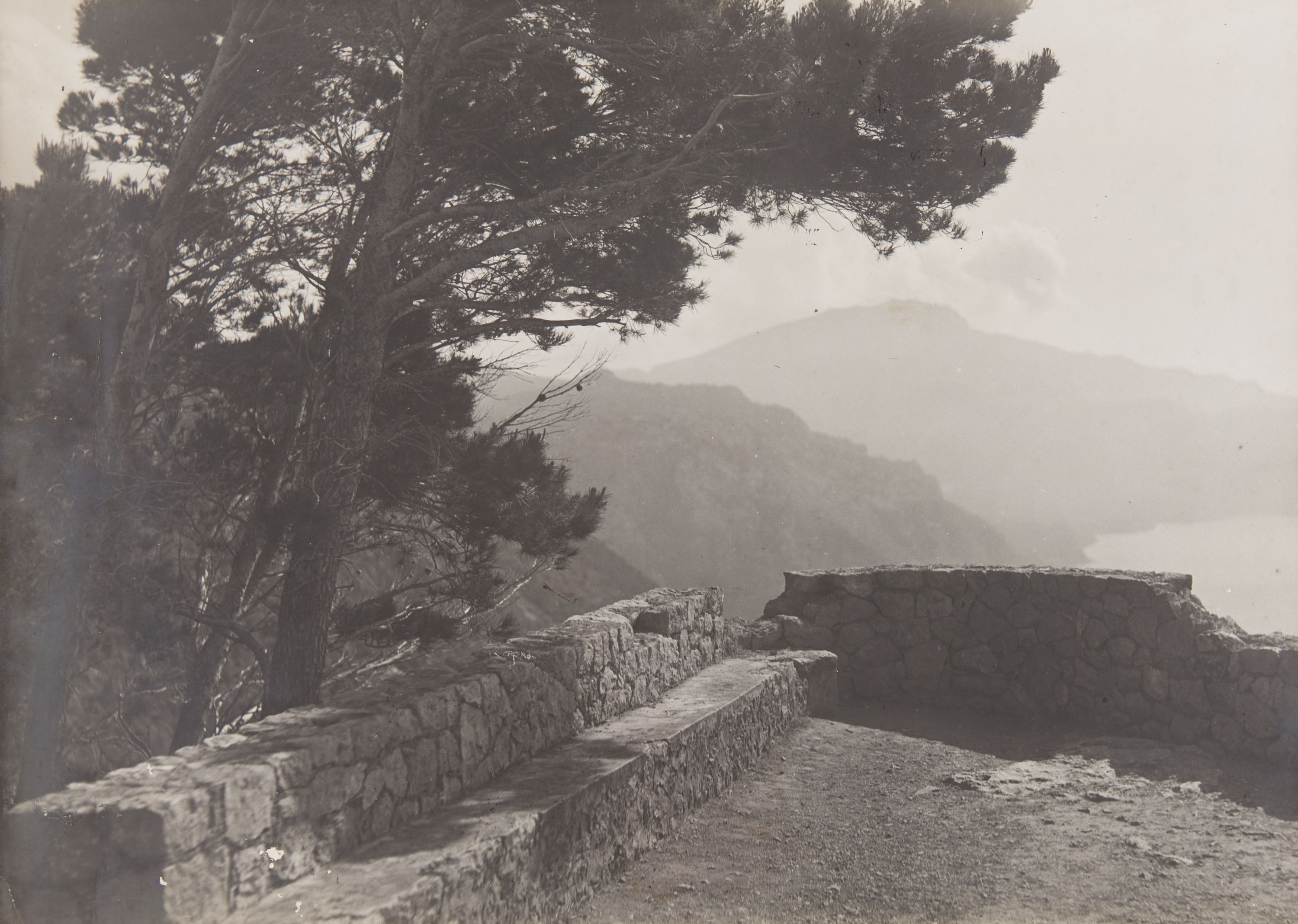 image for: Claudi Carbonell - Sense títol - No datat