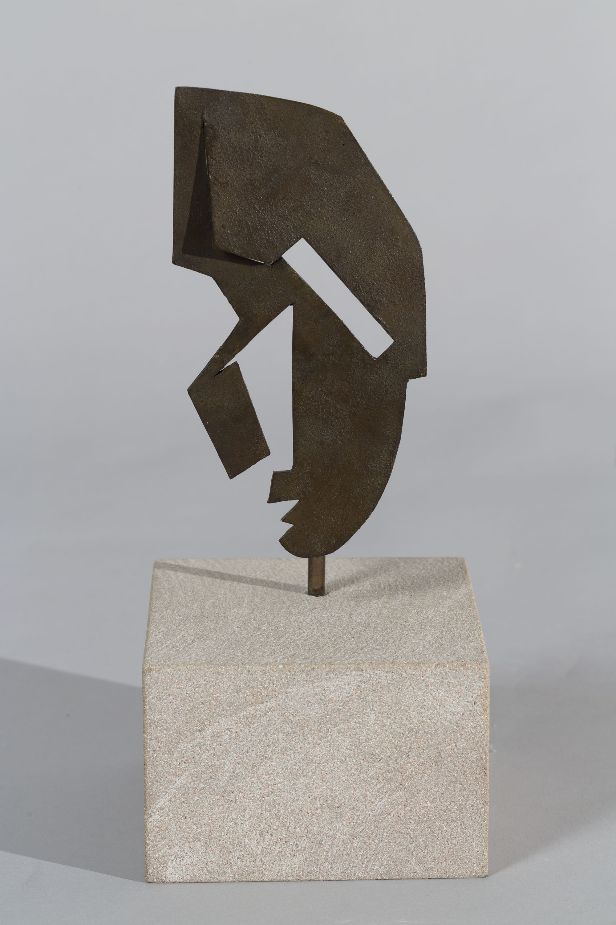 image for: Juli González - Petita màscara airejada - Cap a 1932-1933