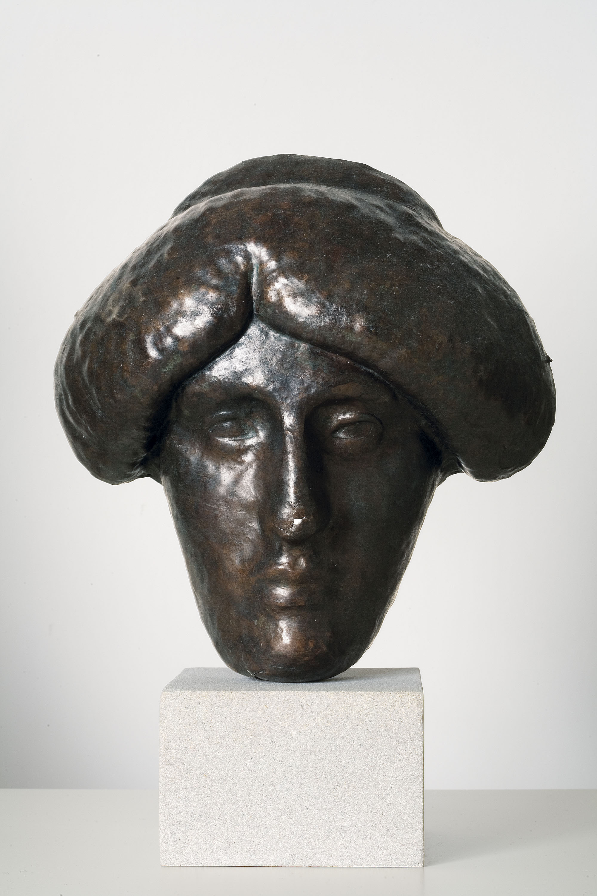 image for: Juli González - Màscara de la cinta - Cap a 1914-1918