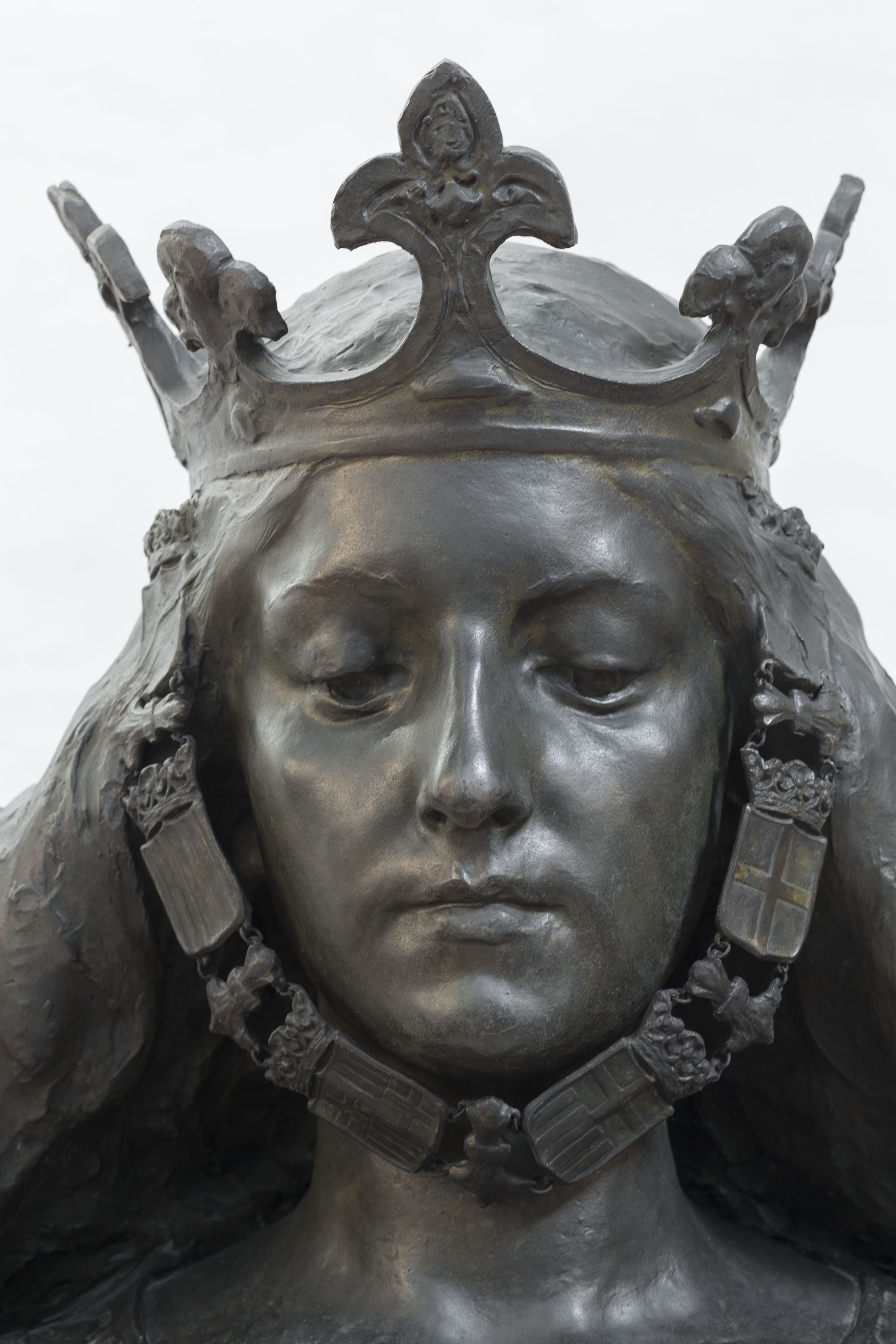image for: Eusebi Arnau - Bust de matrona representant Barcelona - 1897 [2]