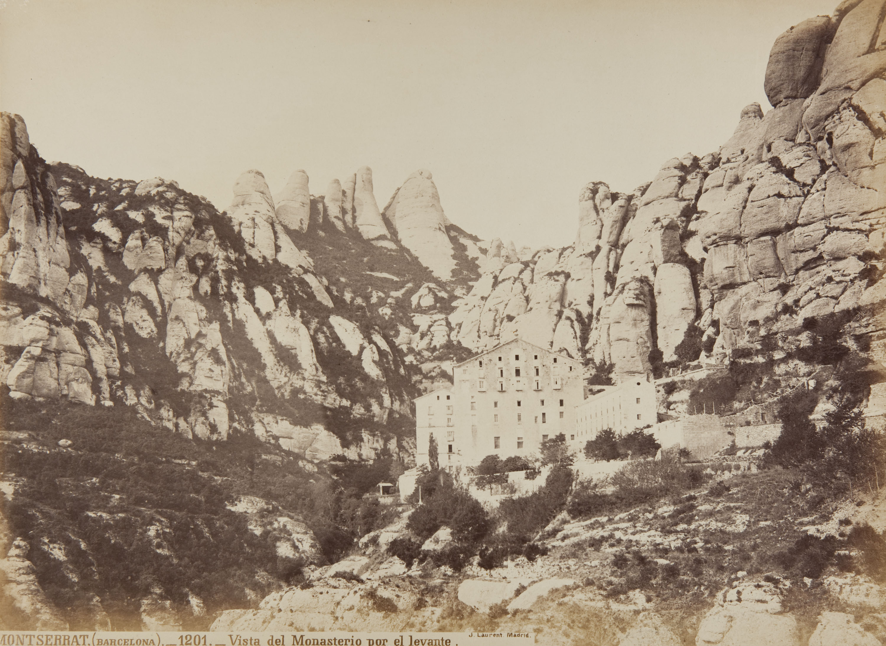 image for: Jean Laurent - Montserrat (Barcelona). Vista del Monasterio por el levante - Cap a 1865