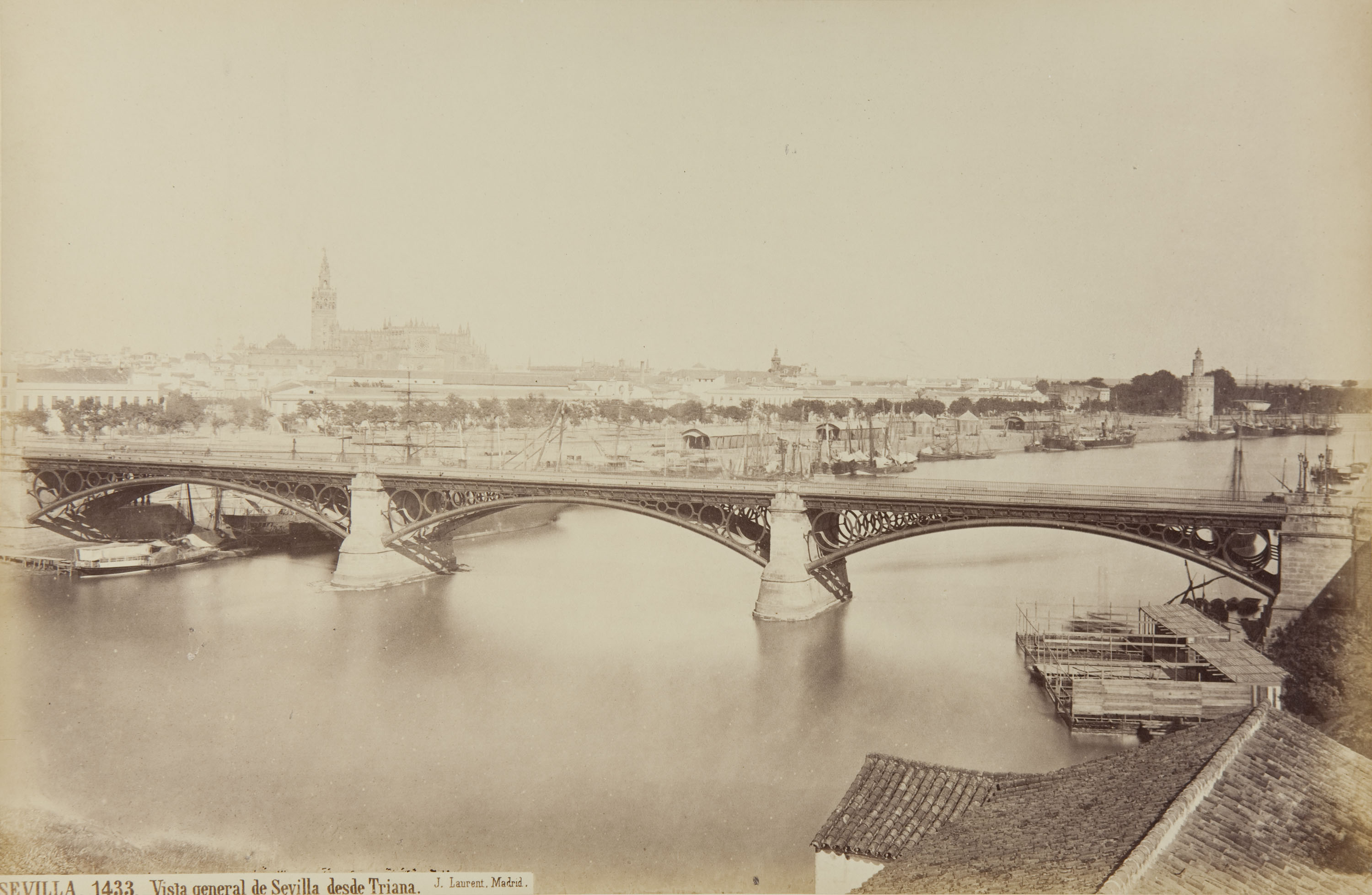 image for: Jean Laurent - Sevilla. Vista general de Sevilla desde Triana - Cap a 1865