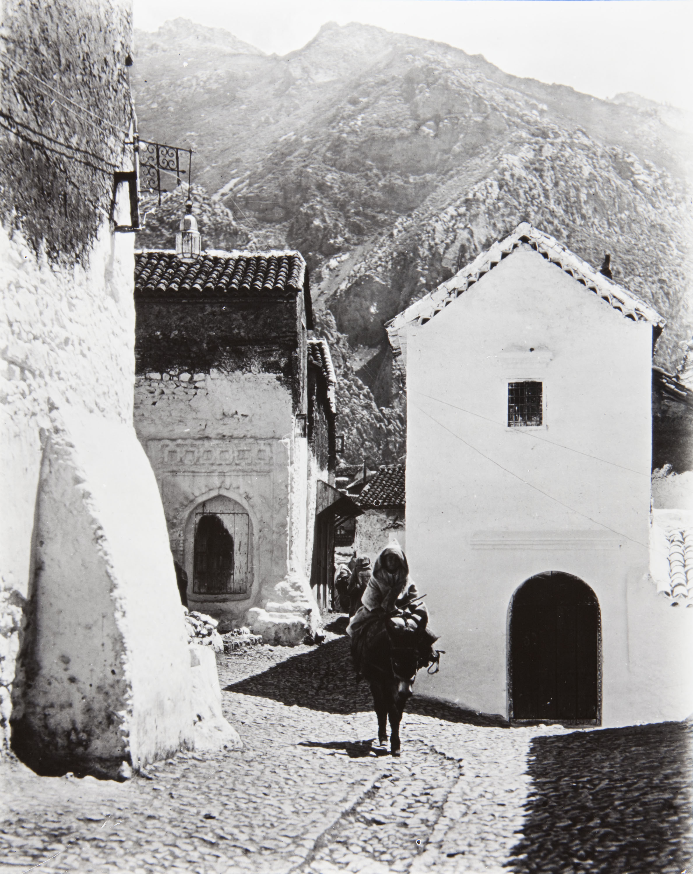 image for: Claudi Carbonell - Calle de Xauen - Cap a 1930