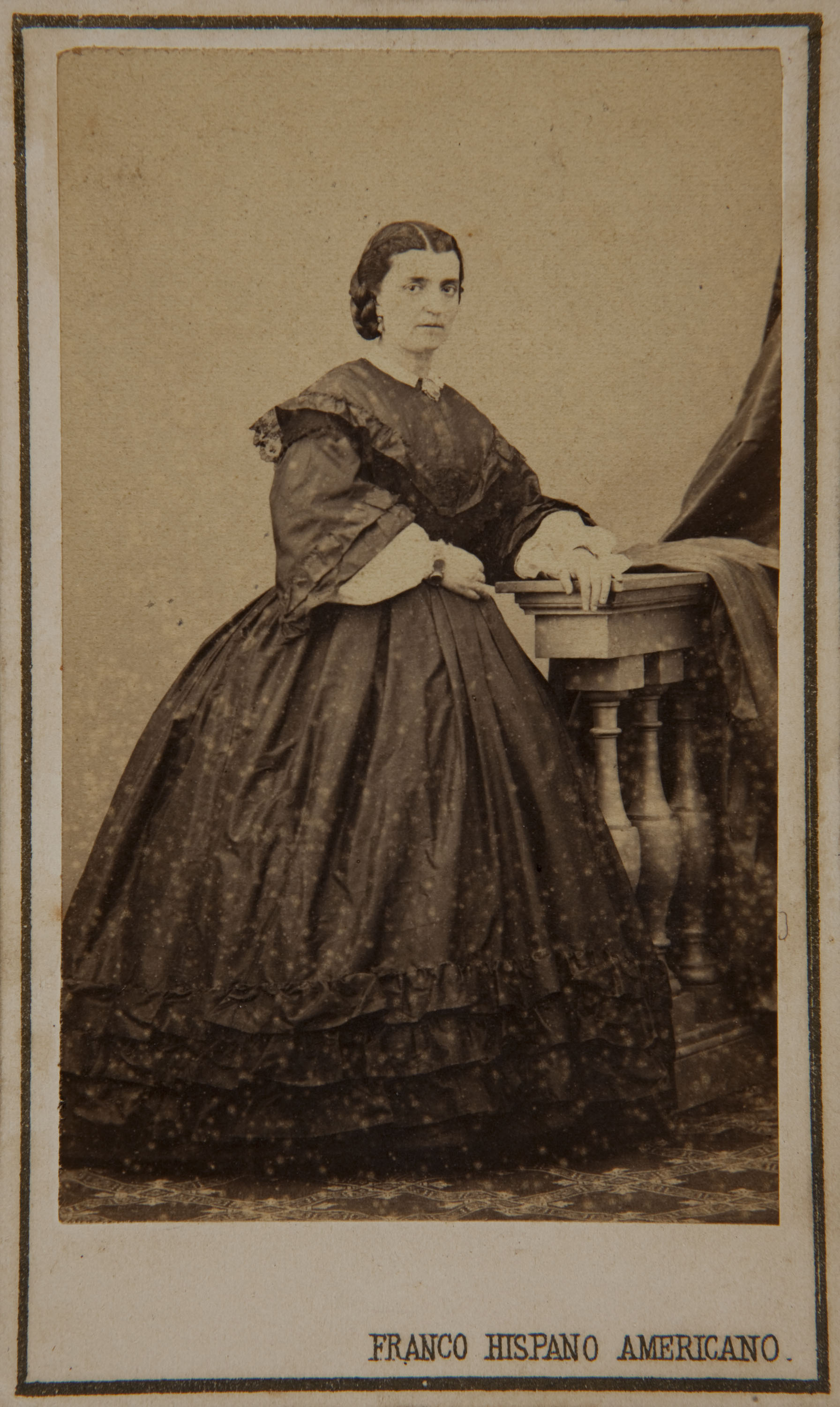 image for: Fotografía Franco Hispano Americano. Barcelona - Retrat de dona - Cap a 1890
