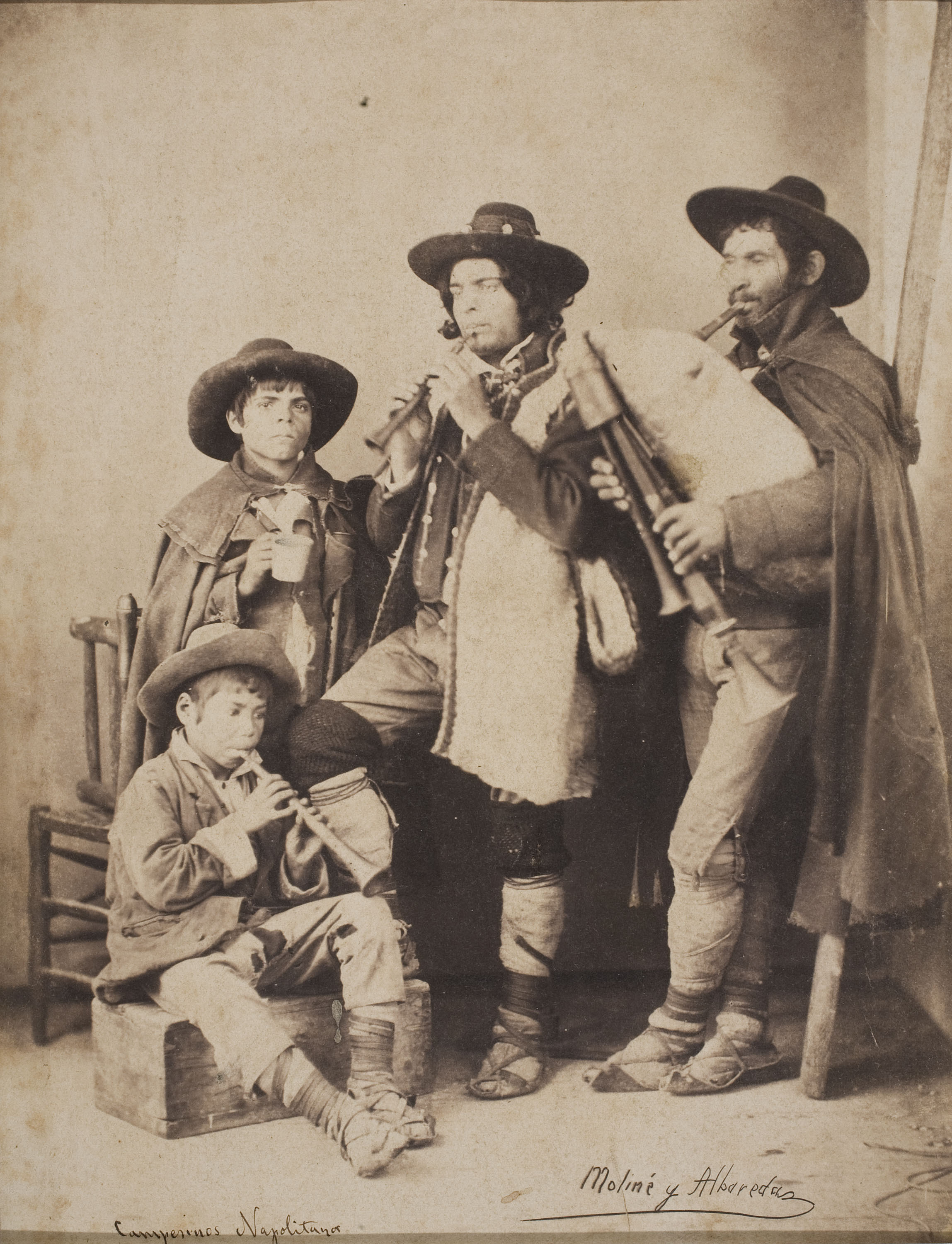 image for: Moliné y Albareda. Barcelona - Campesinos napolitanos - Cap a 1860