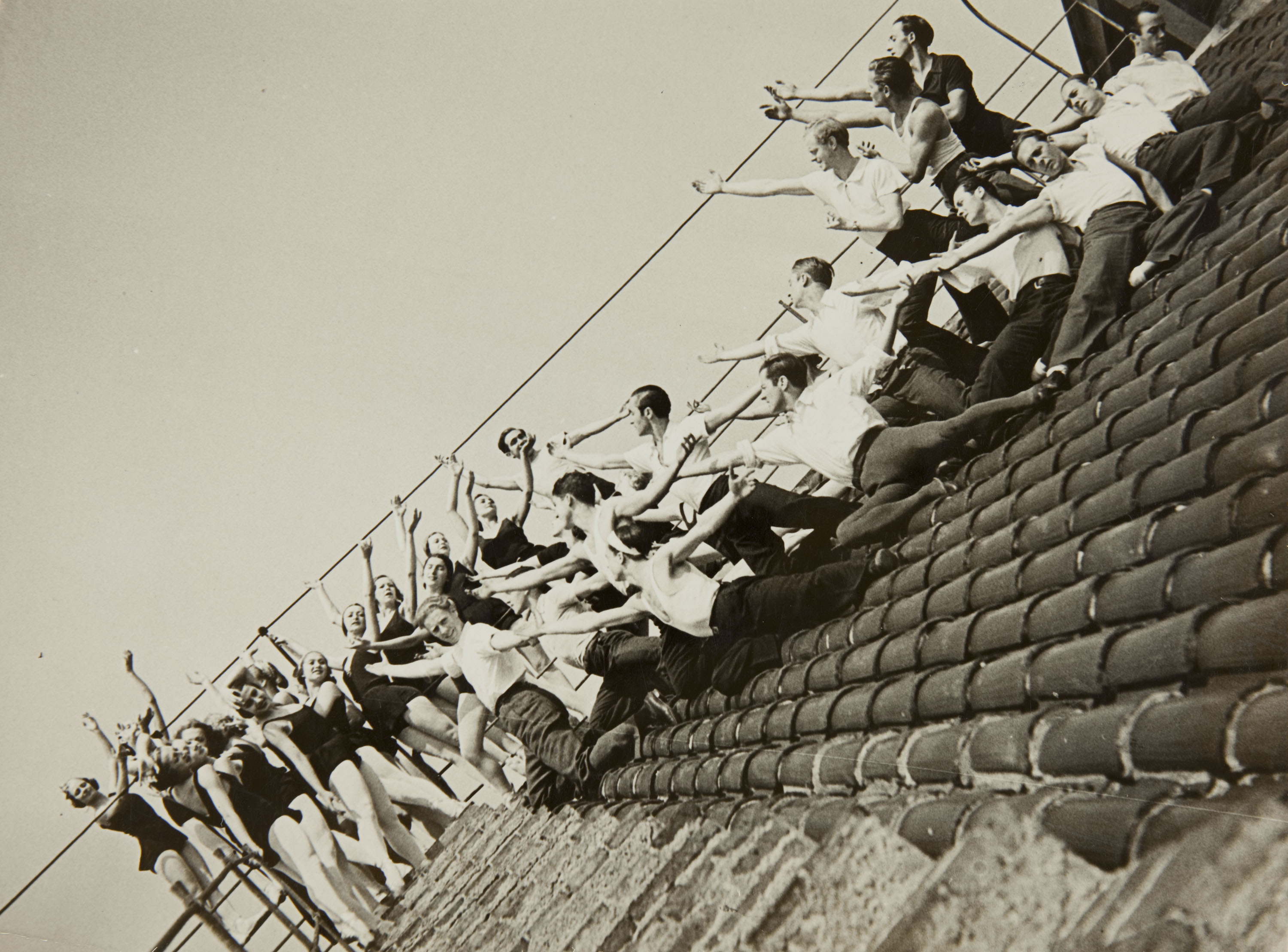 COMPAL. Barcelona - Els Ballets Russos a la teulada del Gran Teatre del Liceu (Barcelona) - Cap a 1935 image for: COMPAL. Barcelona - Els Ballets Russos a la teulada del Gran Teatre del Liceu (Barcelona) - Cap a 1935