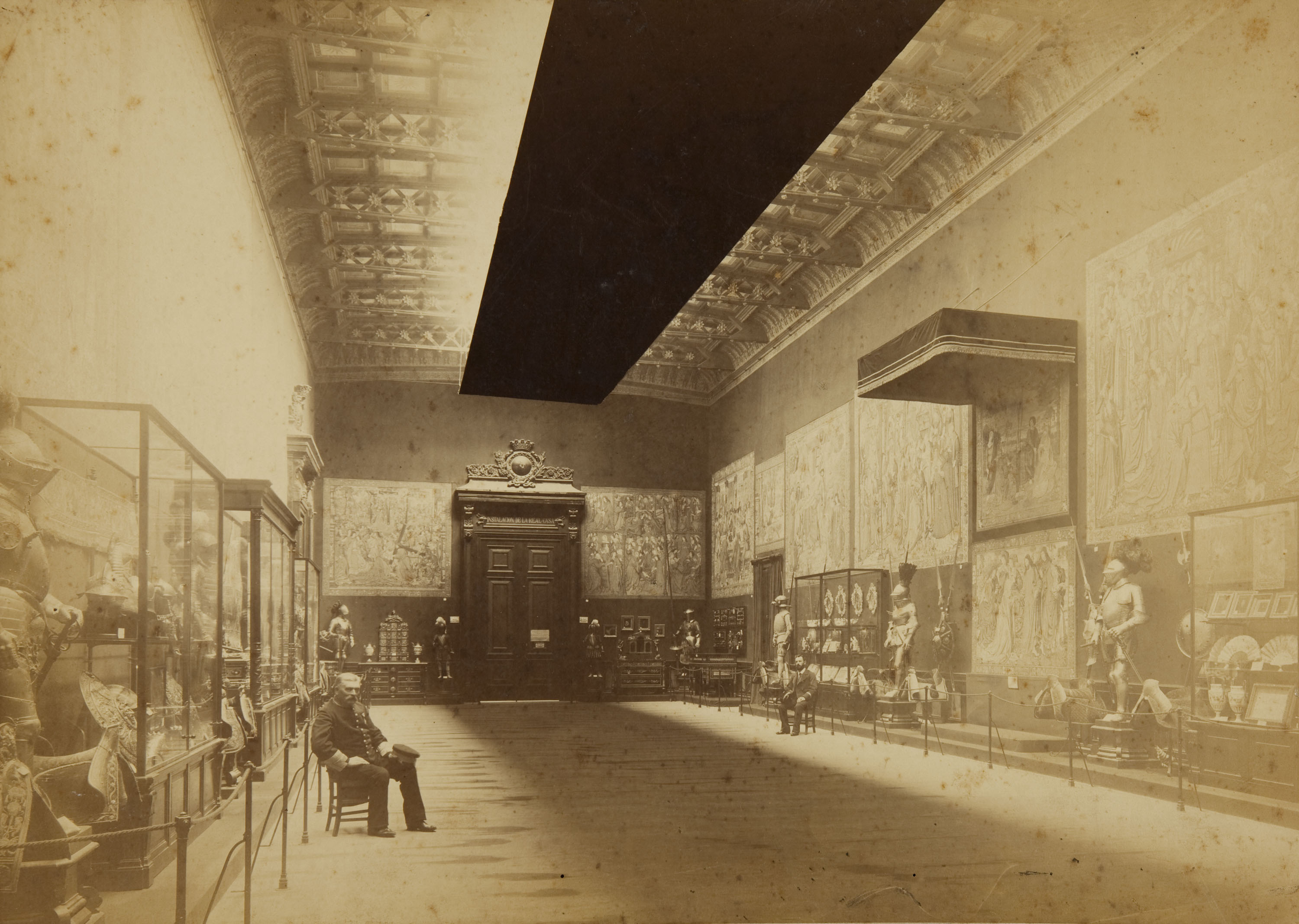 image for: Pau Audouard - Exposicion Universal de Barcelona 1888. Palacio de Bellas Artes. Instalacion de la Real Casa. Sección izquierda del Salon - 1888