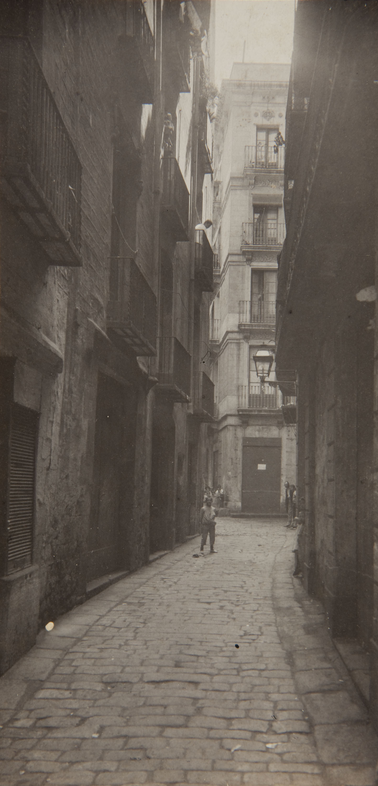 image for: Adolf Mas  - Carrer de la Nau - Anterior a 1911