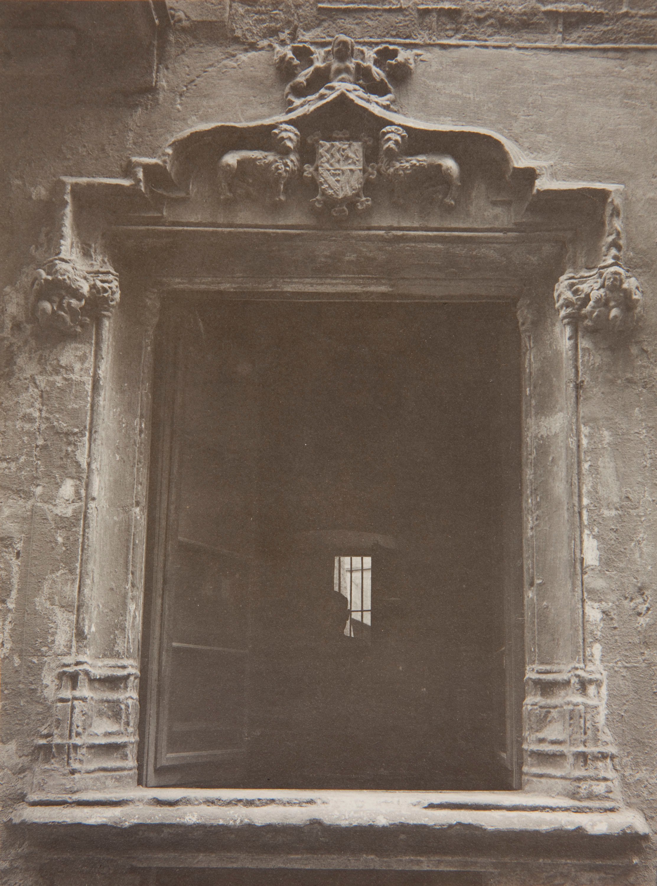 image for: Adolf Mas  - Finestra de la casa núm. 25 del carrer dels Mercaders - No datat