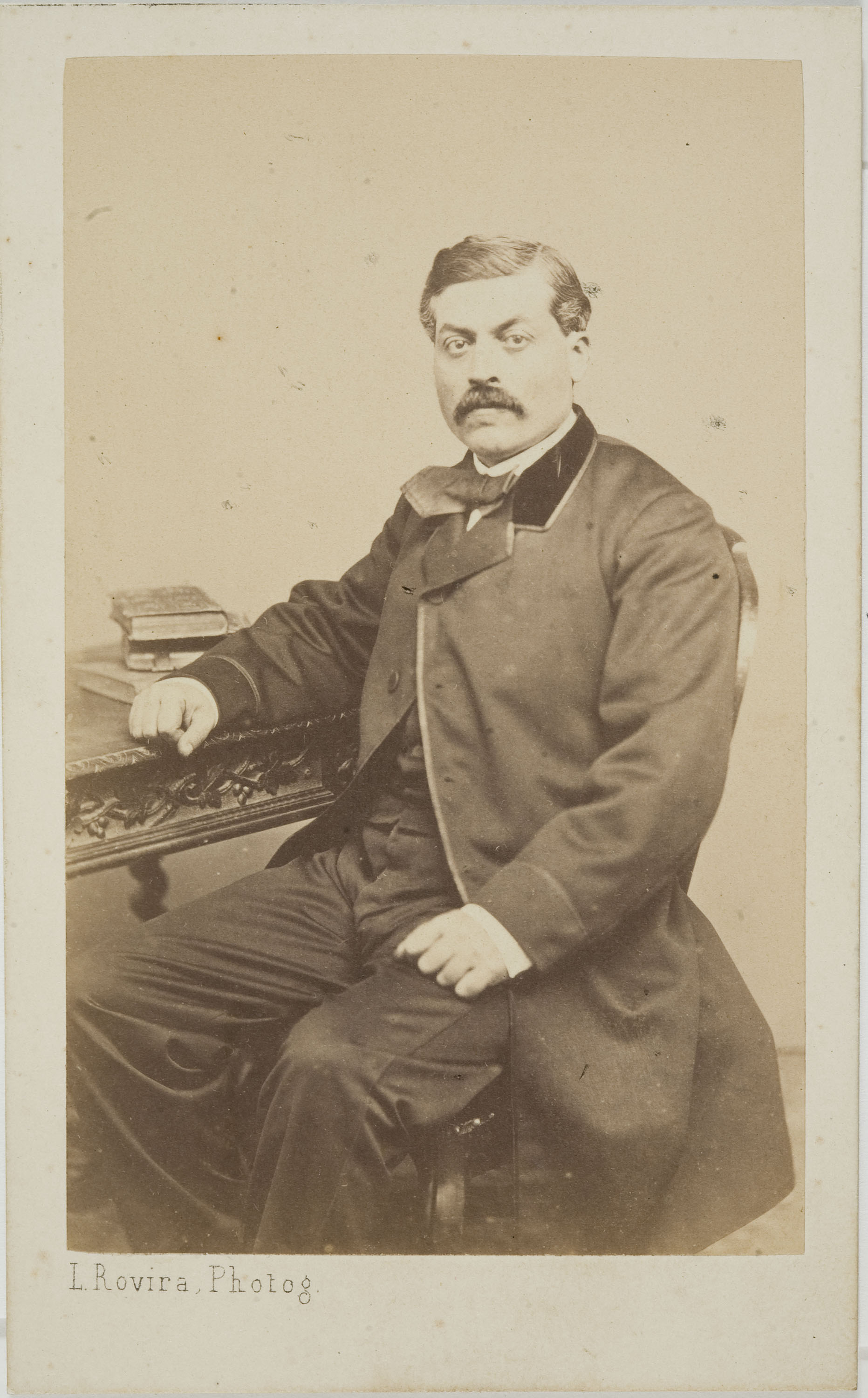image for: Leopoldo Rovira - Retrat d'home - Cap a 1860