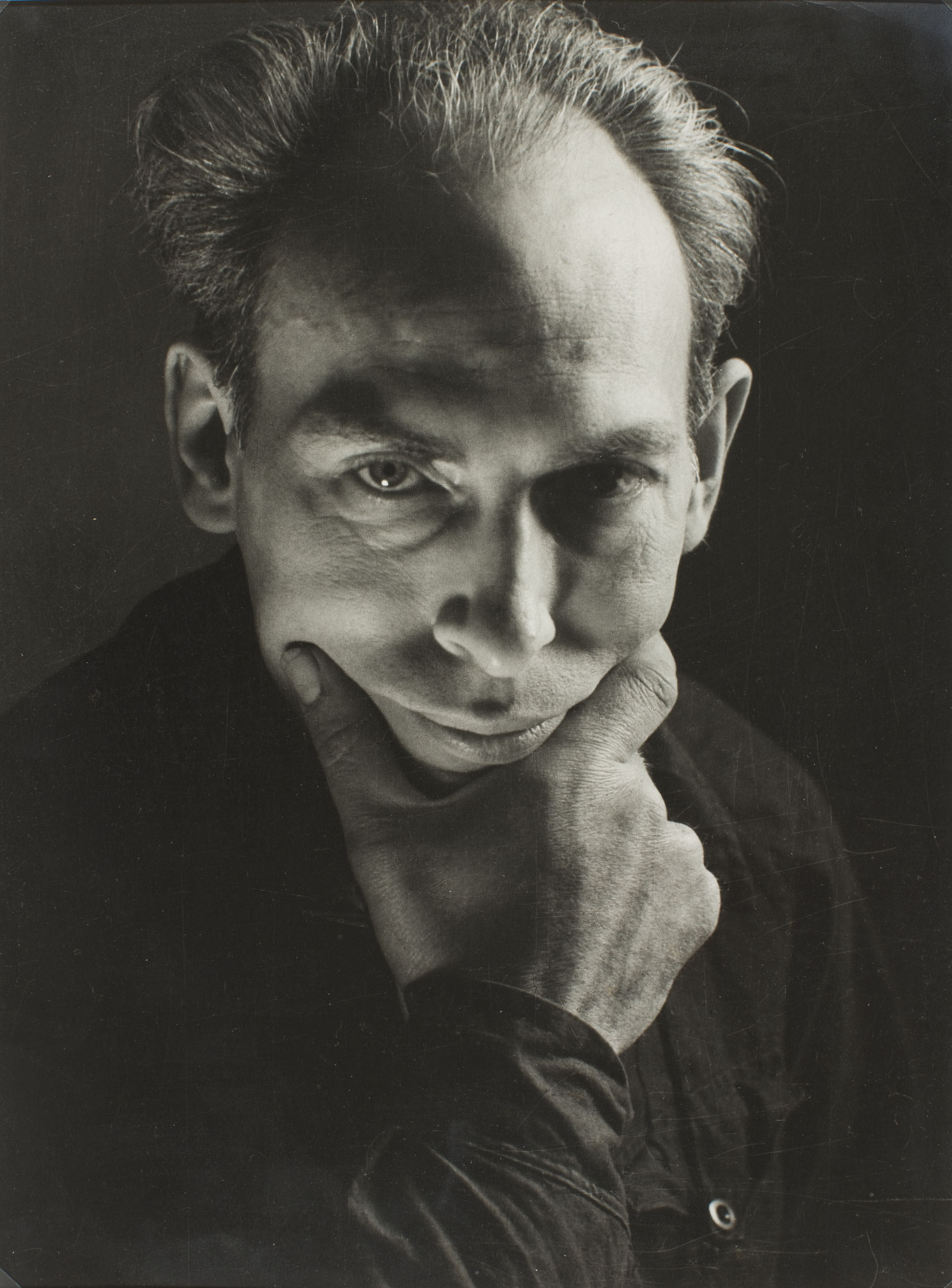 image for: Otho Lloyd - [Retrat] - Cap a 1944