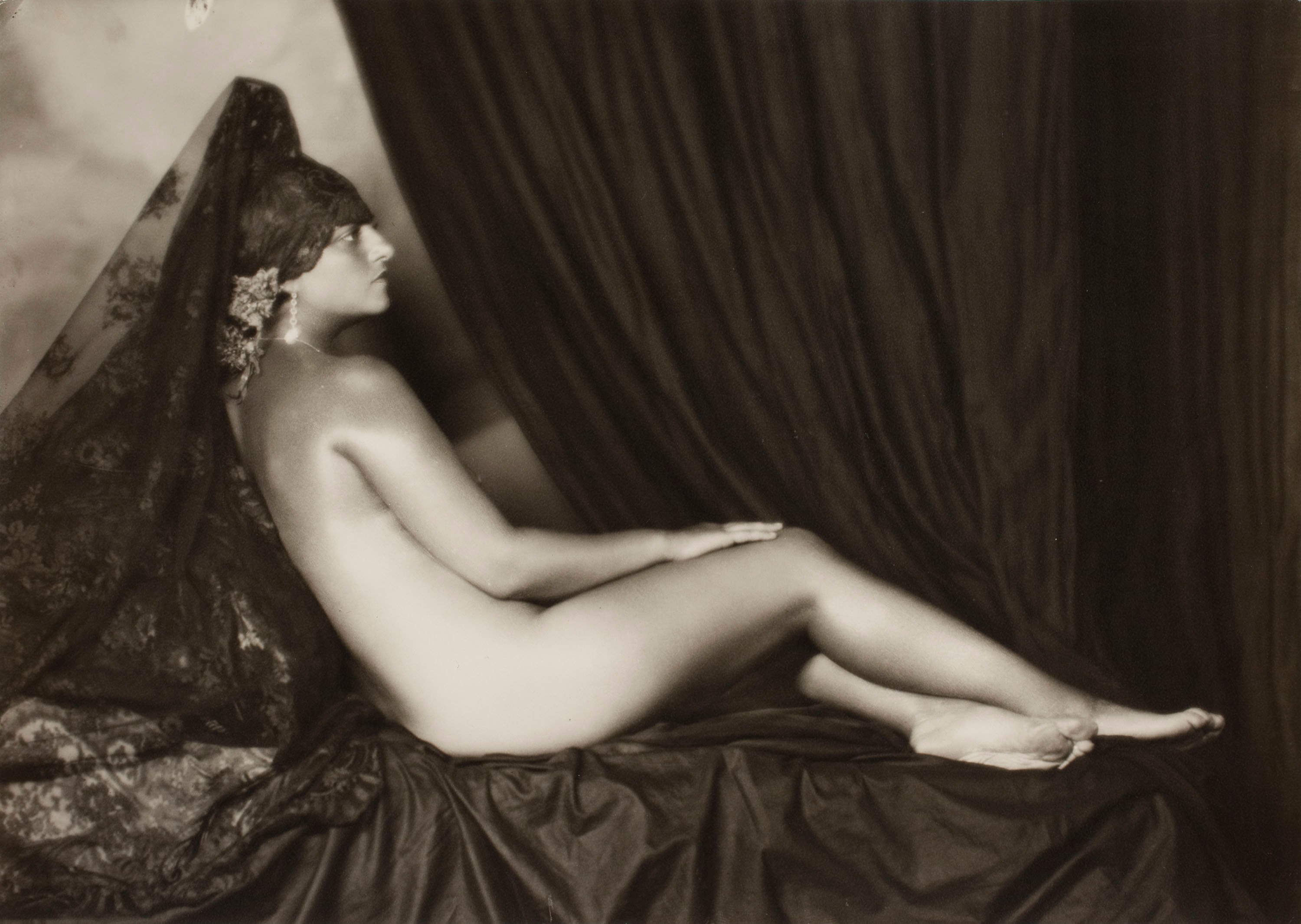 image for: Josep Masana - Sense títol [Maja nua] - Entre 1920-1940