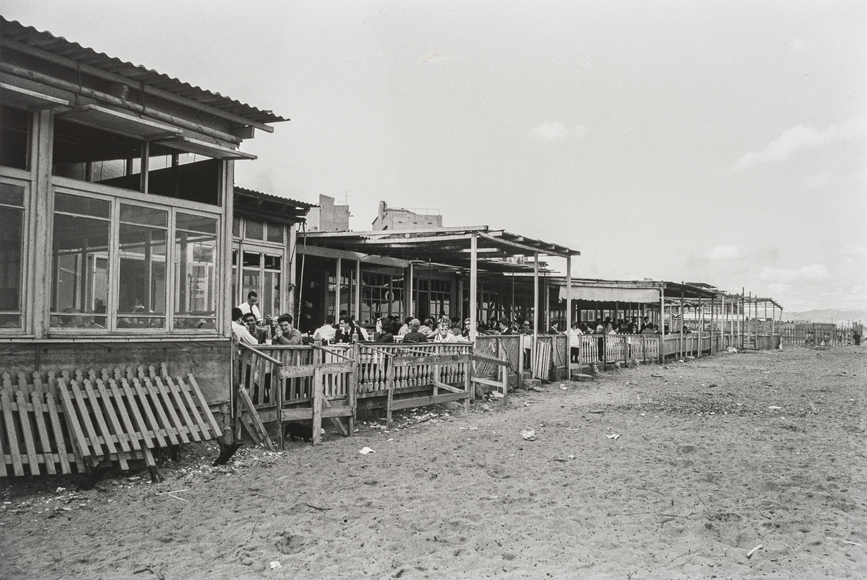 Oriol Maspons - La Barceloneta (Barcelona) - 1964 (tiratge posterior) image for: Oriol Maspons - La Barceloneta (Barcelona) - 1964 (tiratge posterior)