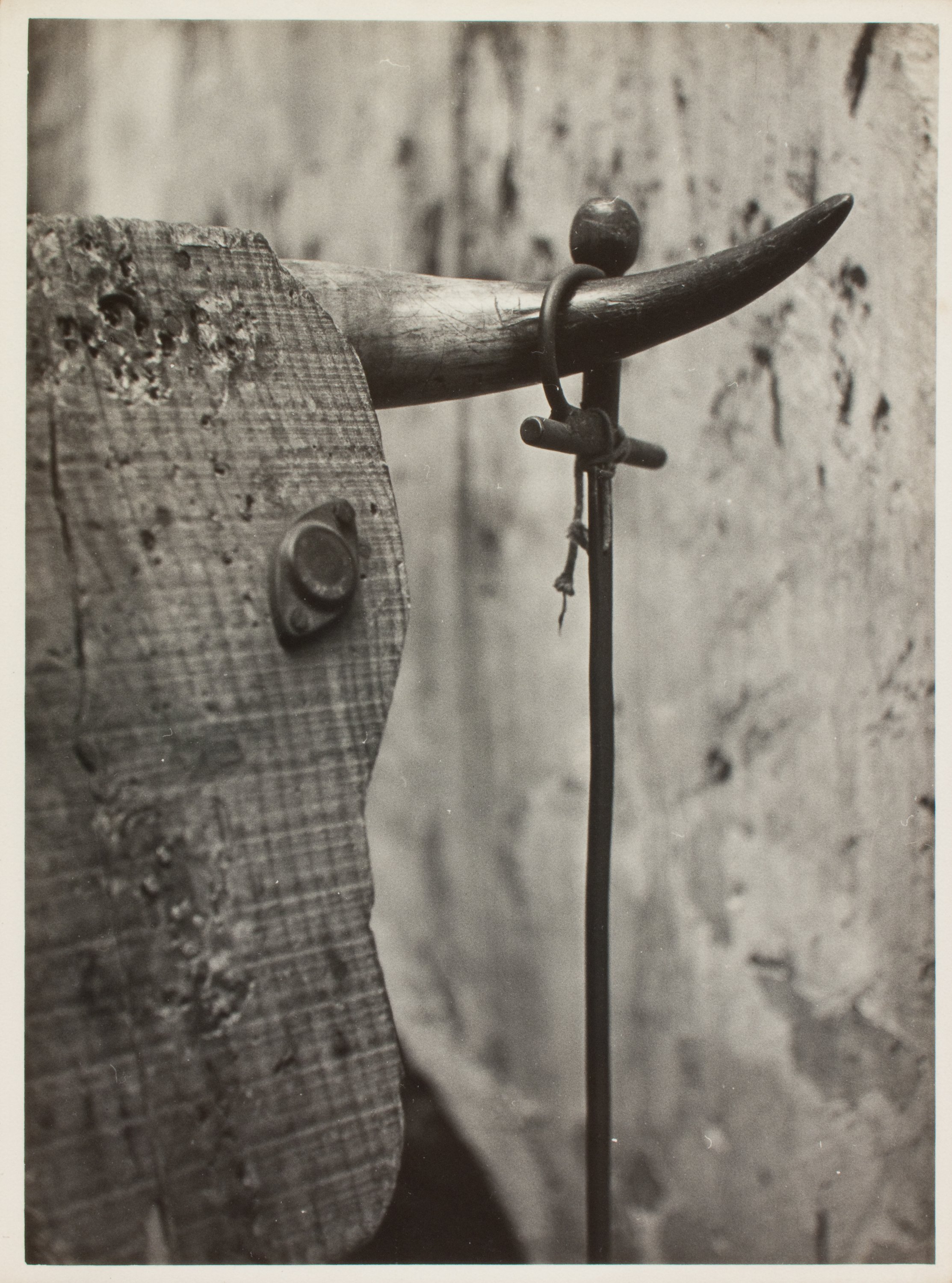 Oriol Maspons - Fotografia per al llibre «Toreo de salón. Farsa con acompañamiento de clamor y murga», de Camilo José Cela - Cap a 1958-1960 image for: Oriol Maspons - Fotografia per al llibre «Toreo de salón. Farsa con acompañamiento de clamor y murga», de Camilo José Cela - Cap a 1958-1960