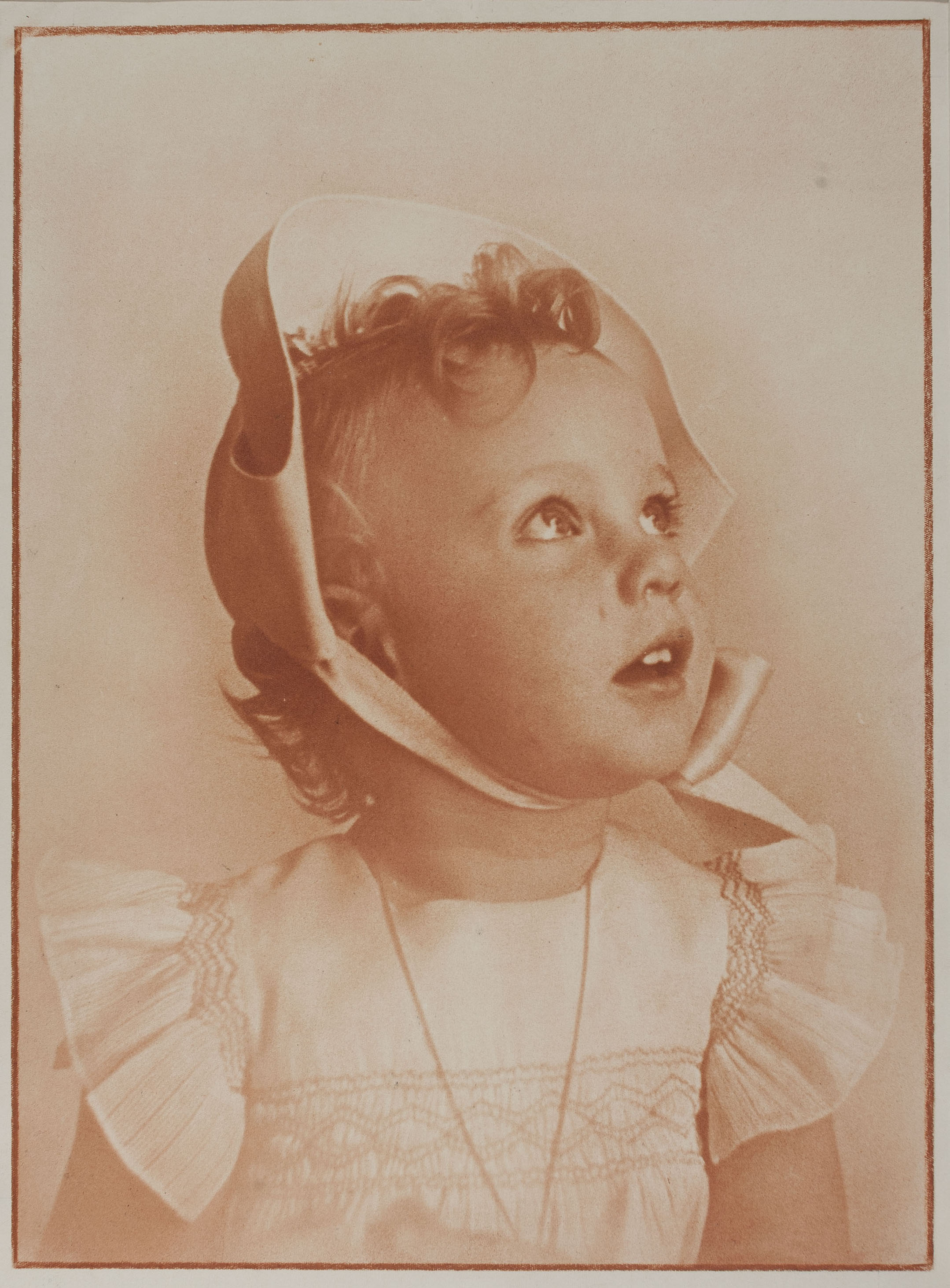 image for: Josep Maria Casals i Ariet - Retrat de nena - Cap a 1940