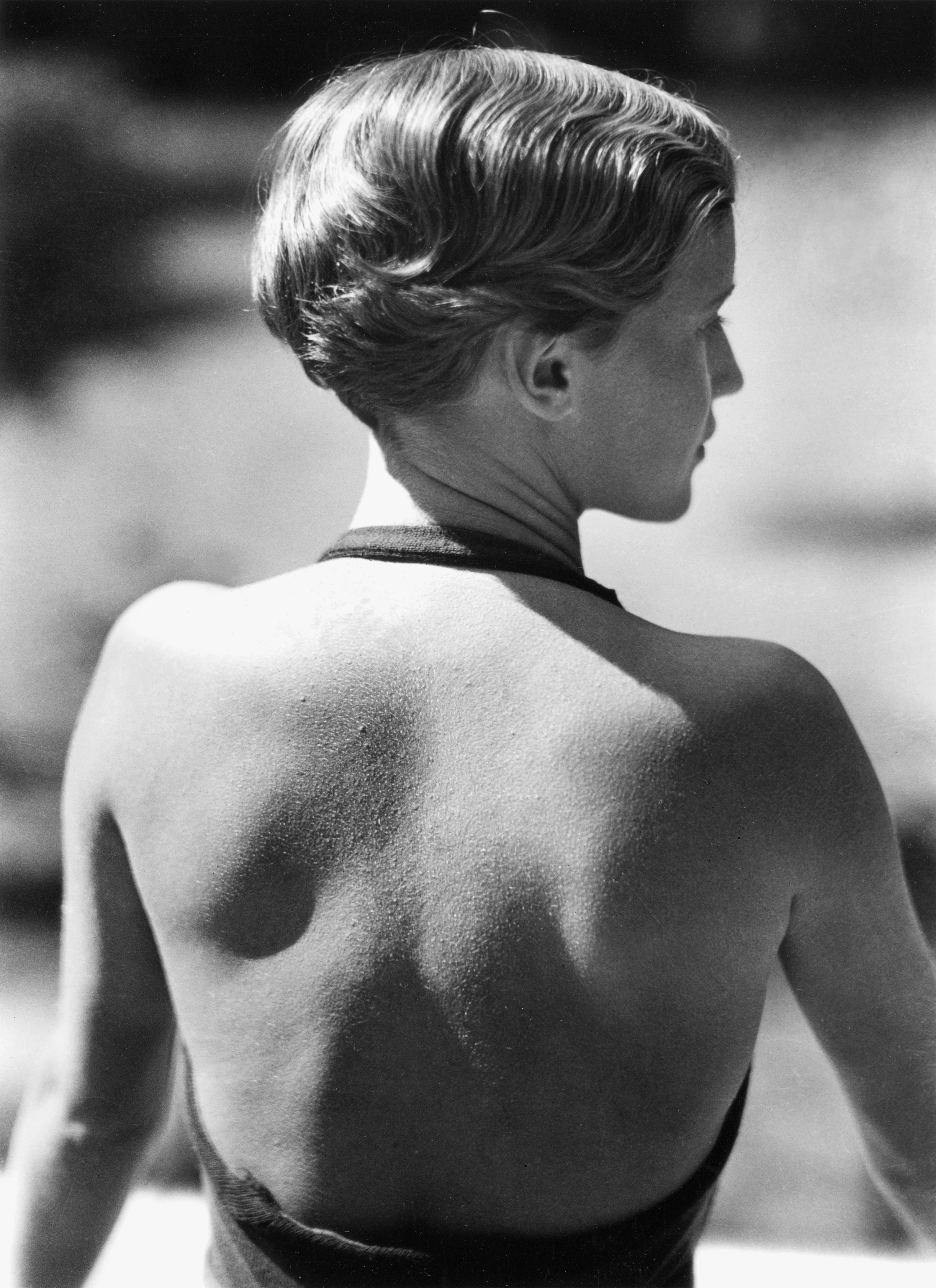 Marianne Breslauer, Untitled (Ruth von Morgen), Berlin, 1934 © Marianne Breslauer /  Fotostiftung Schweiz, Winterthur