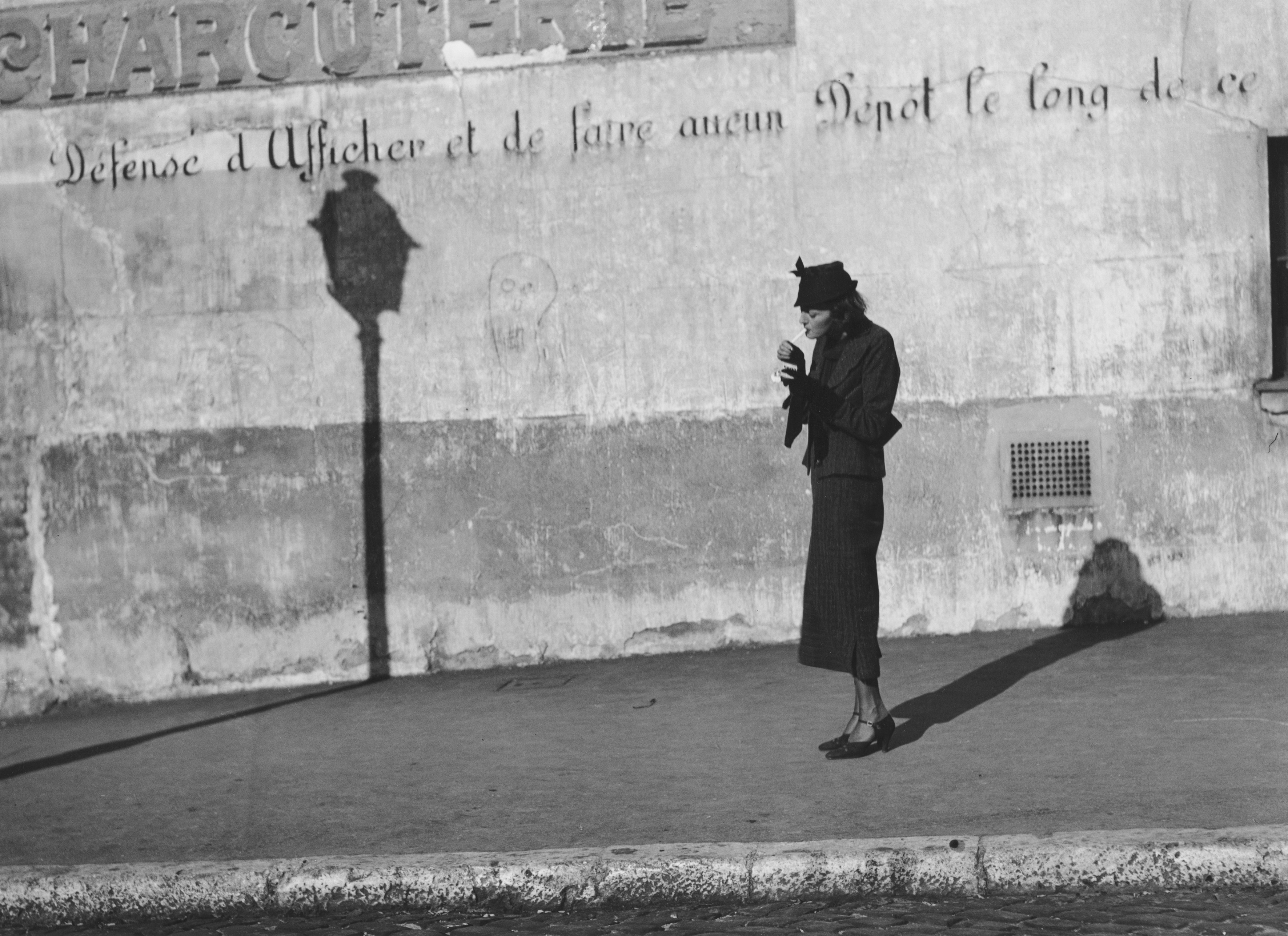 Marianne Breslauer, Défense d&#039;afficher, París, 1937  © Marianne Breslauer /  Fotostiftung Schweiz, Winterthur