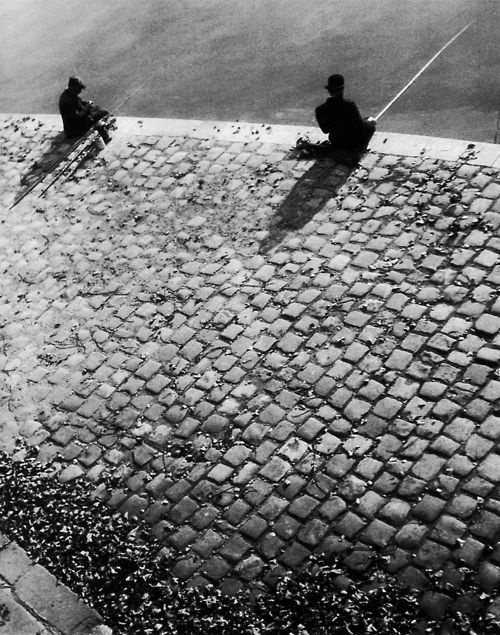 Marianne Breslauer, Untitled, Paris, 1929 © Marianne Breslauer /  Fotostiftung Schweiz, Winterthur
