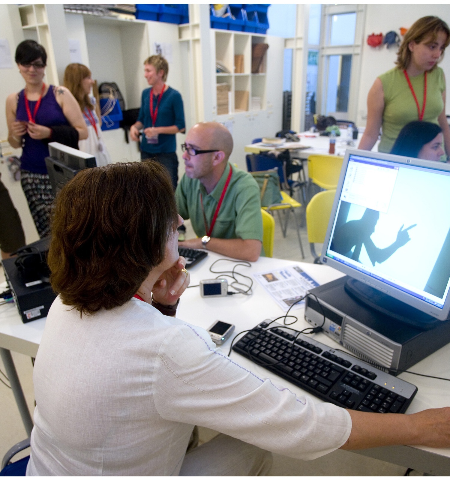 Cursos de formació i assessorament a professorat 
