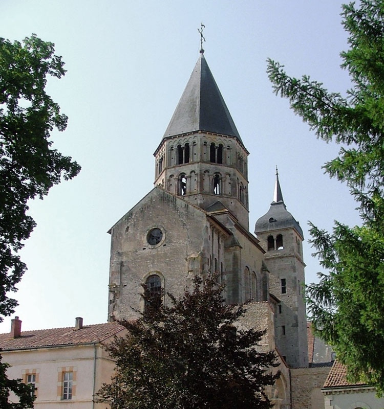 Cluny (cluniac)