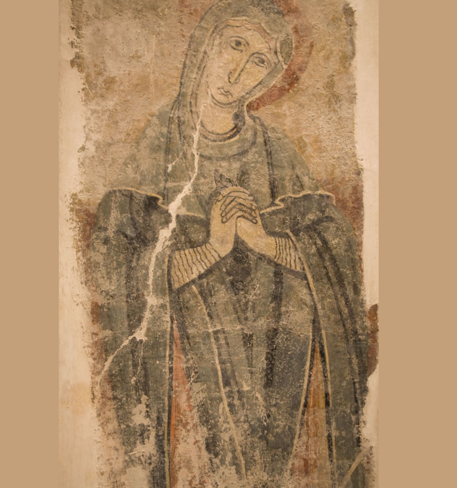 Fragment de pintura mural procedent de Santa Eulàlia de Estaon, s. XI Fragment de pintura mural procedent de Santa Eulàlia de Estaon, s. XI