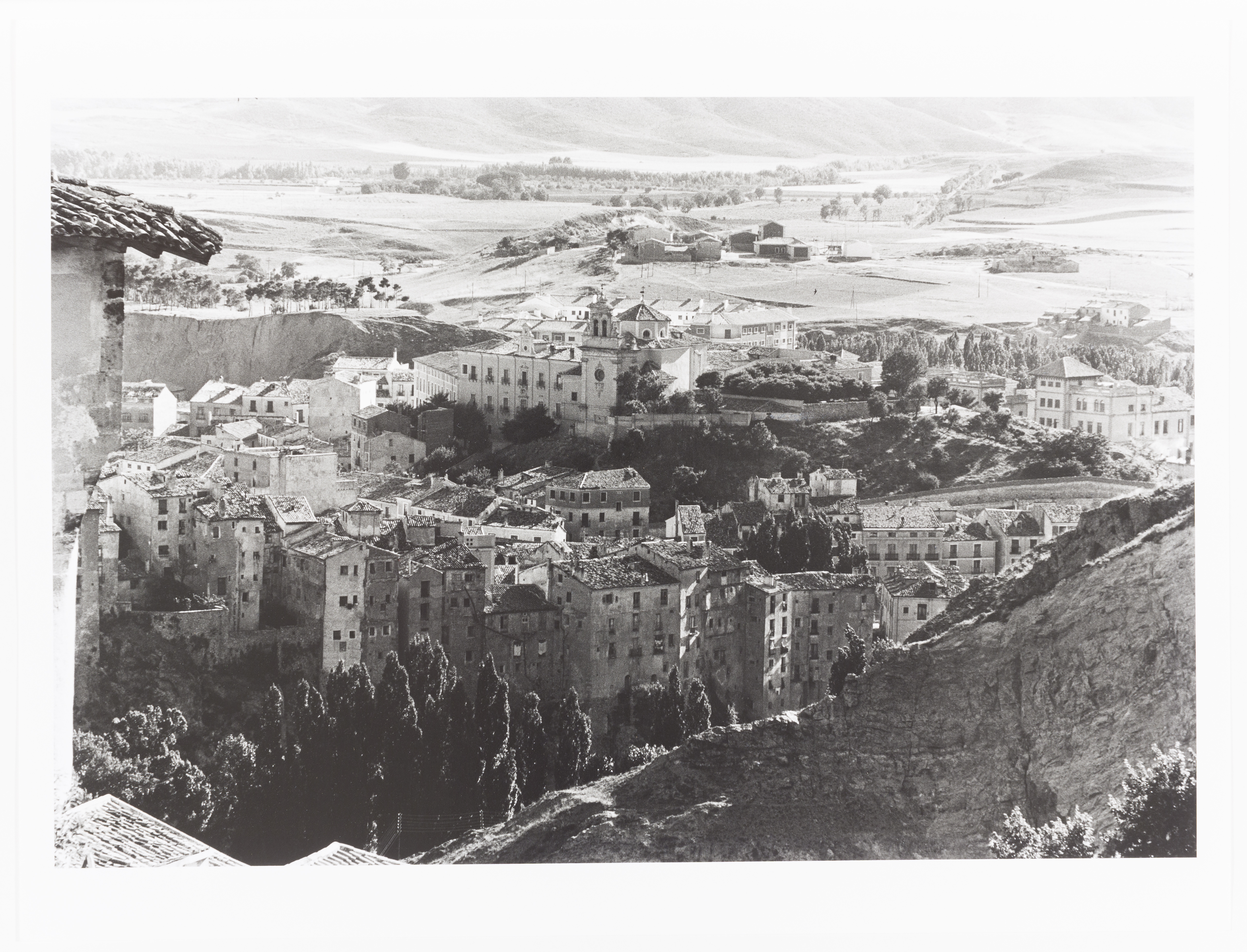 image for: Oriol Maspons - Fotografia per al llibre «Caminando por Las Hurdes», d&#039;Antonio Ferres i Armando López Salinas - 1960 (tiratge posterior)