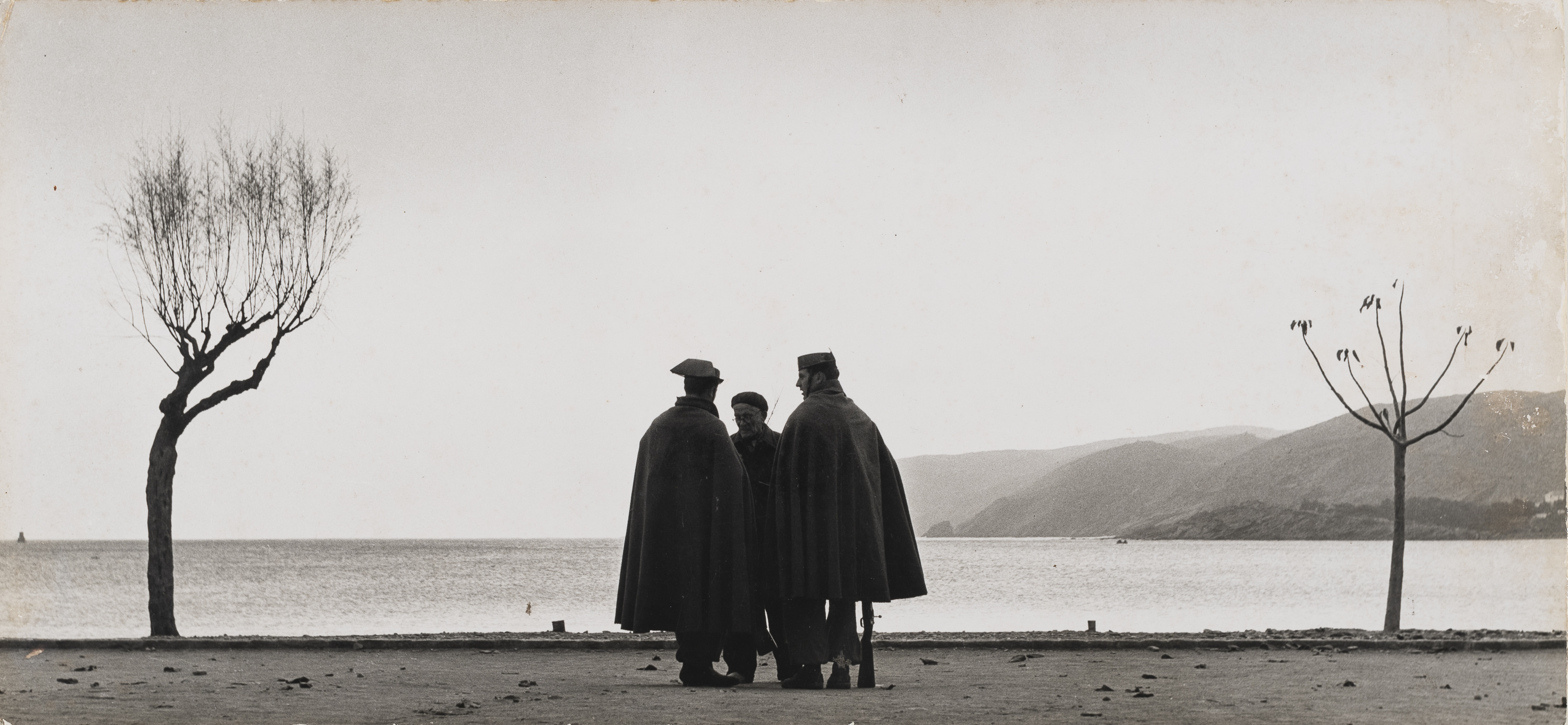 image for: Oriol Maspons - Cadaqués - 1952