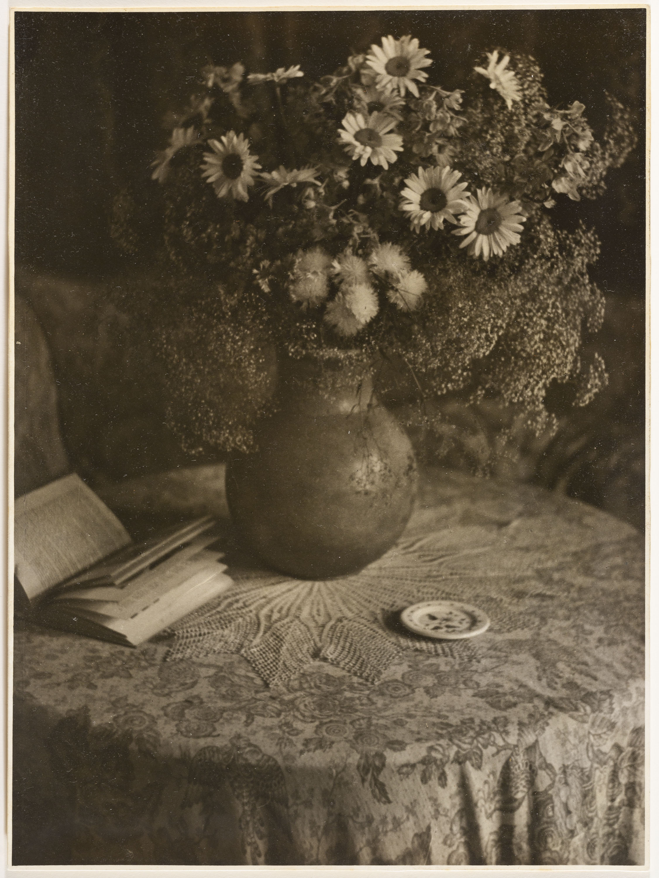 image for: Otho Lloyd - Natura morta - Cap a 1944-1950
