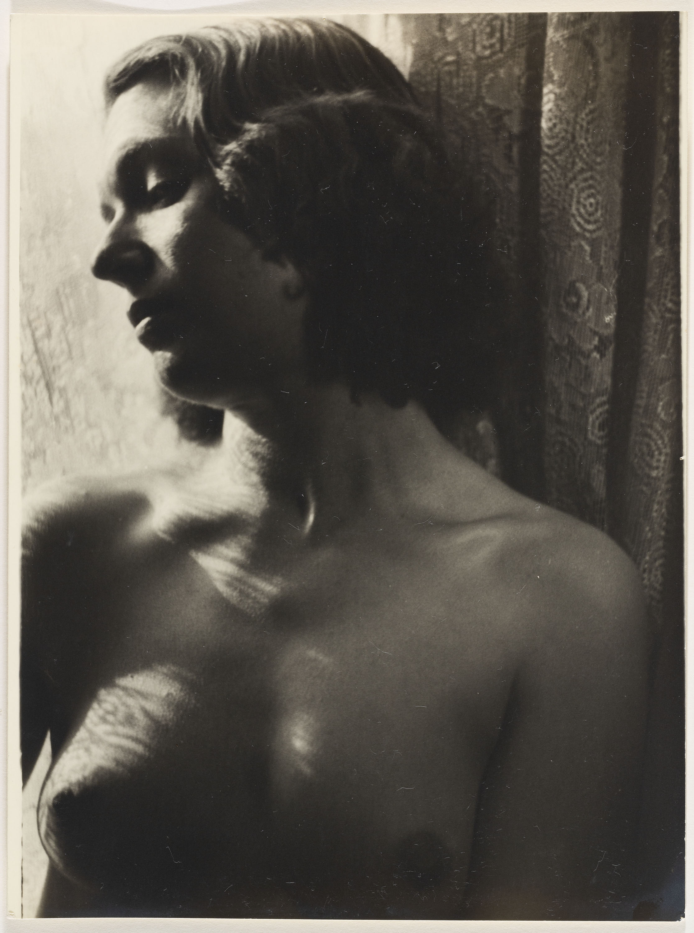 image for: Otho Lloyd - Nu femení - Cap a 1944-1950
